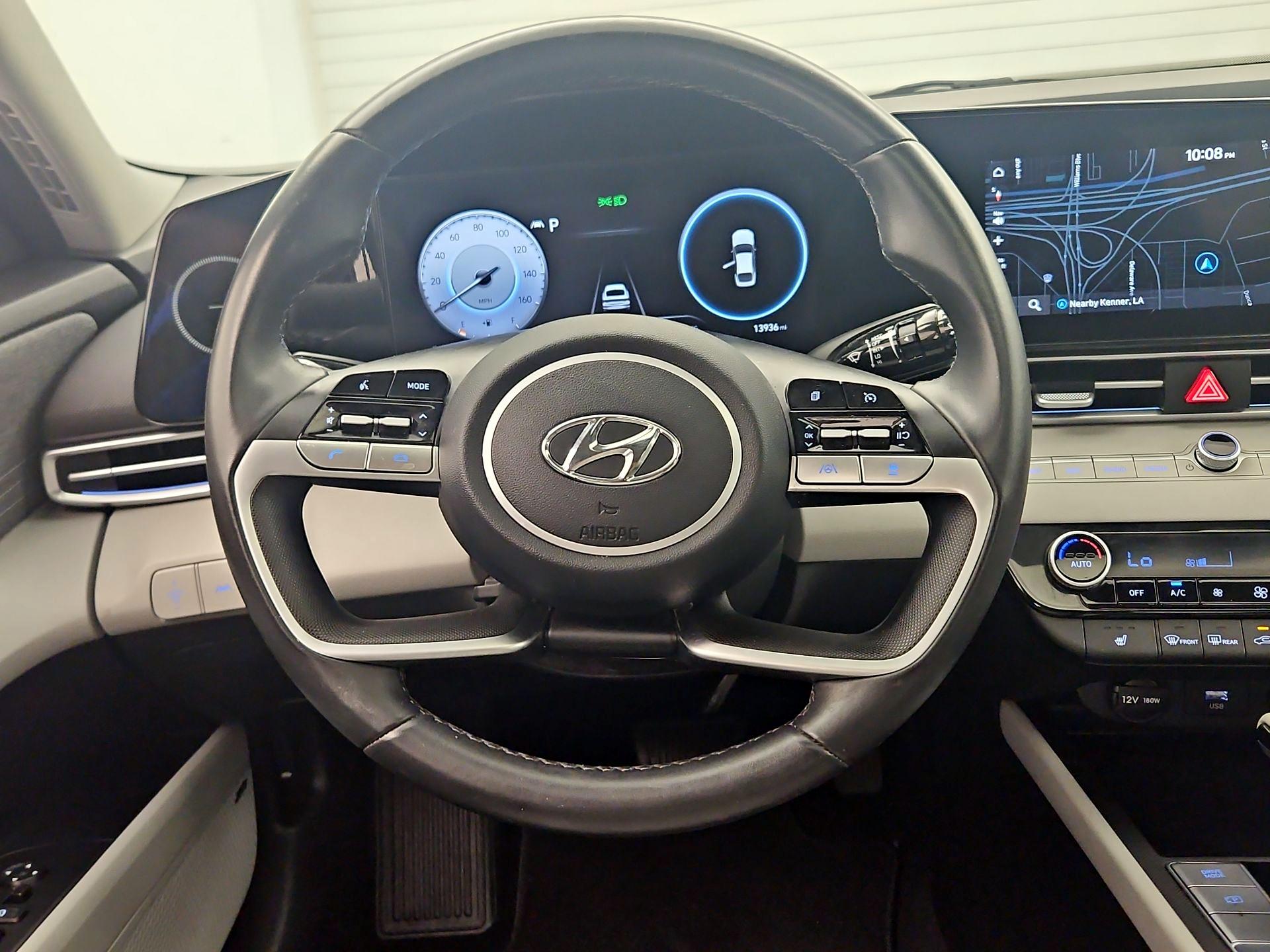 Thumbnail: 2023 Hyundai Elantra - 10