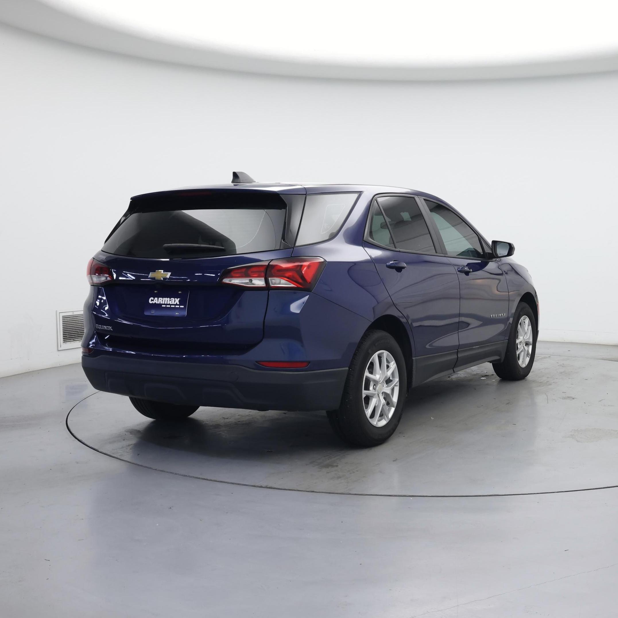 Thumbnail: 2023 Chevrolet Equinox - 8