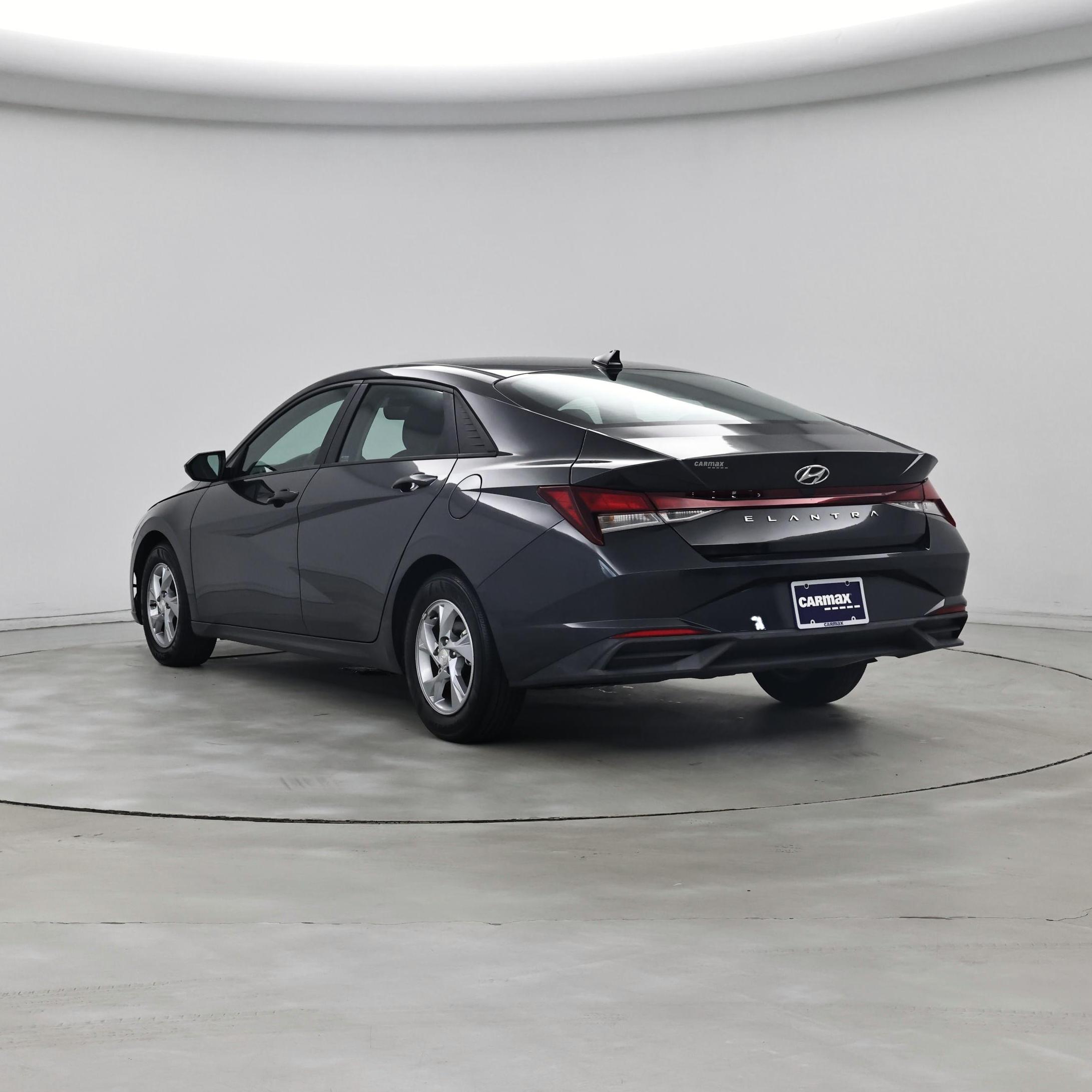 Thumbnail: 2023 Hyundai Elantra - 2