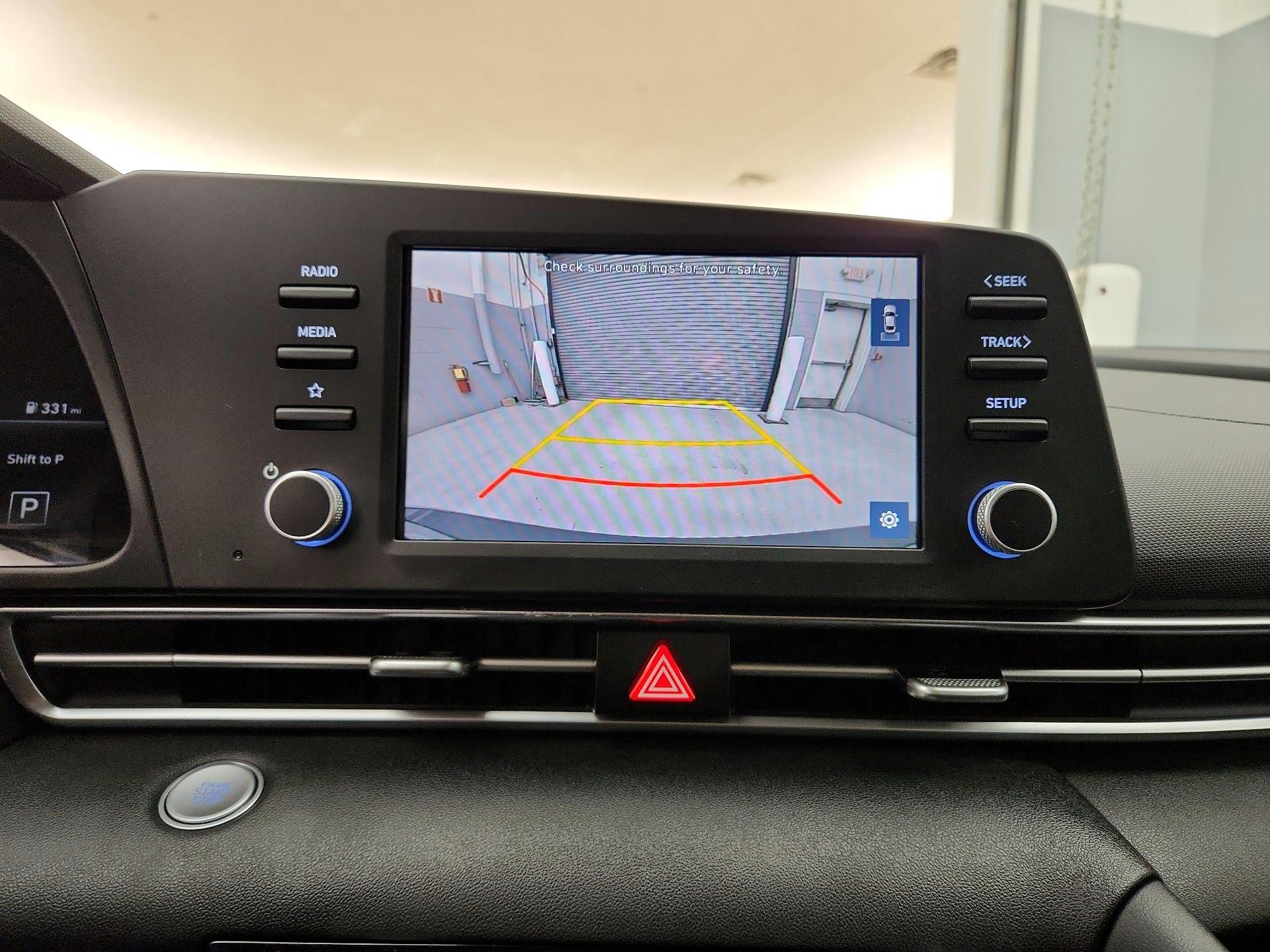Thumbnail: 2021 Hyundai Elantra - 14