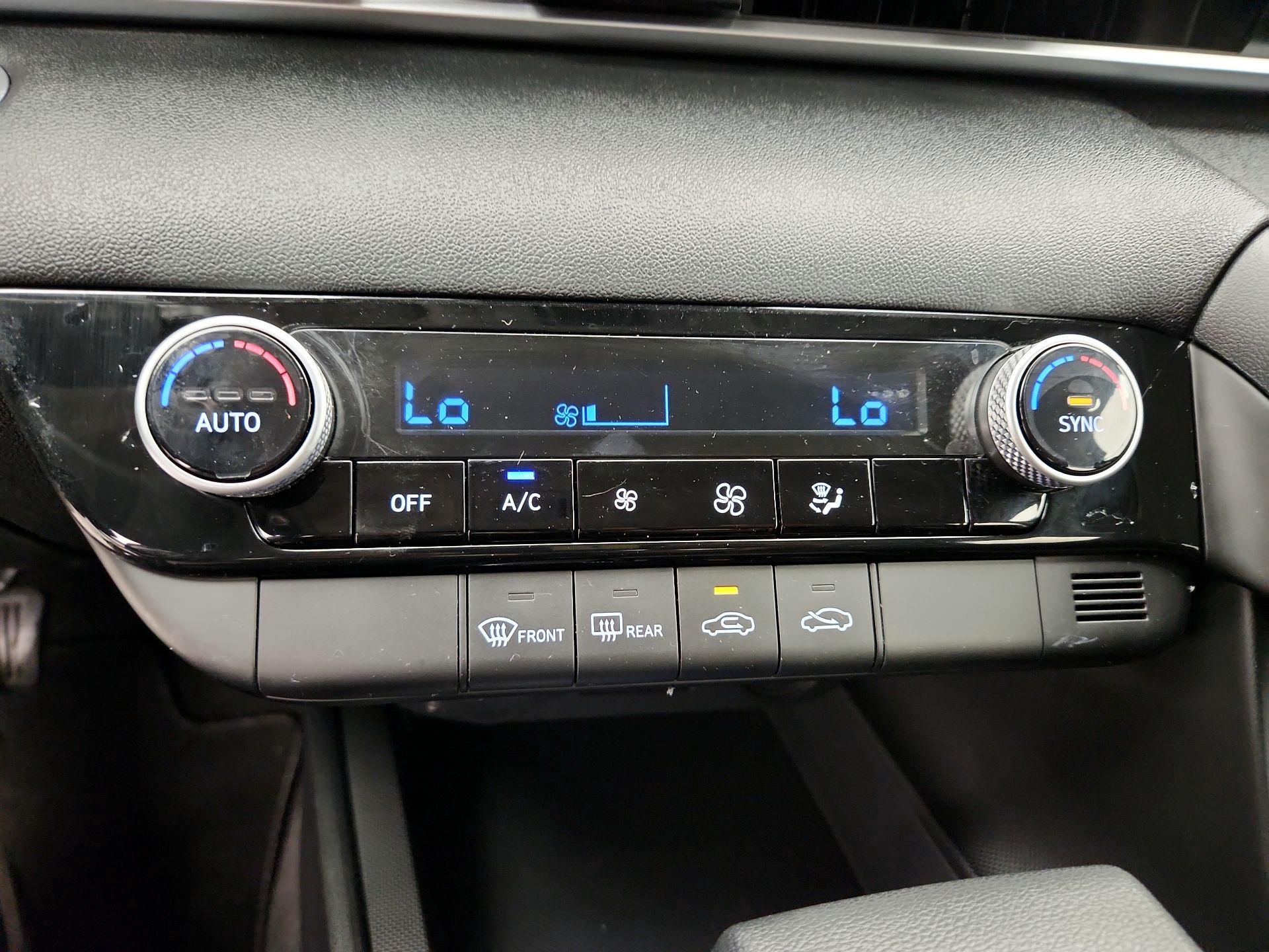 Thumbnail: 2021 Hyundai Elantra - 16