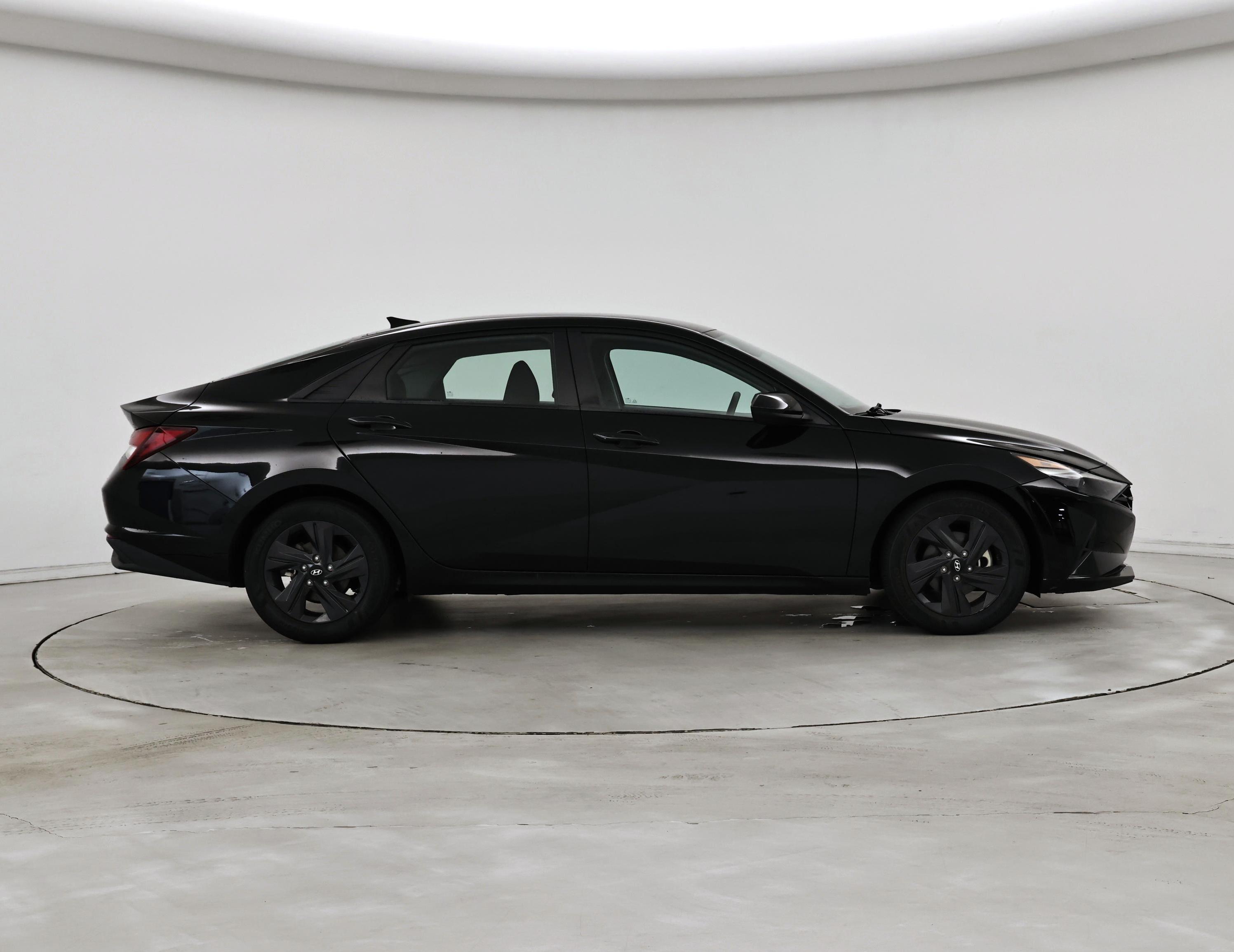 Thumbnail: 2021 Hyundai Elantra - 7