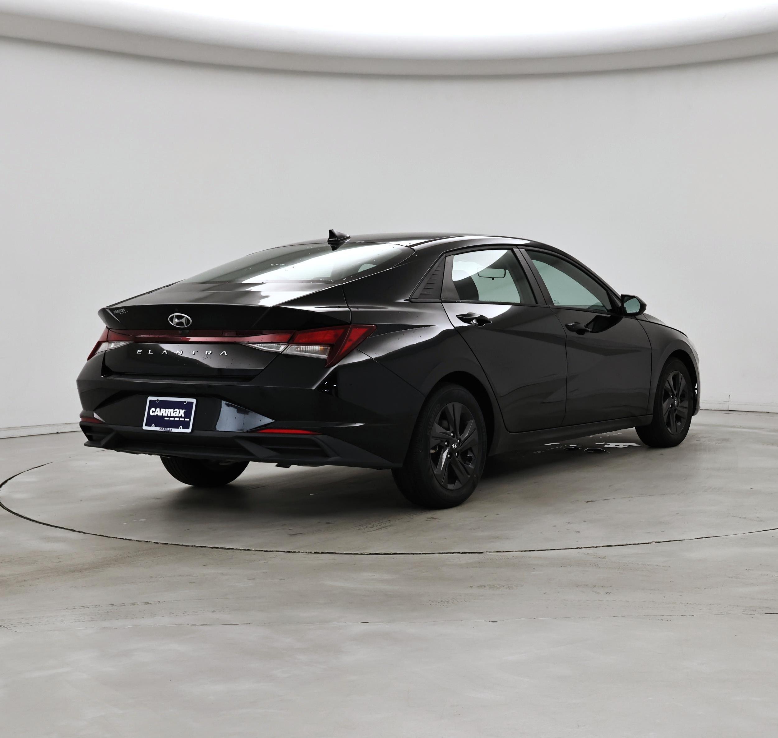 Thumbnail: 2021 Hyundai Elantra - 8