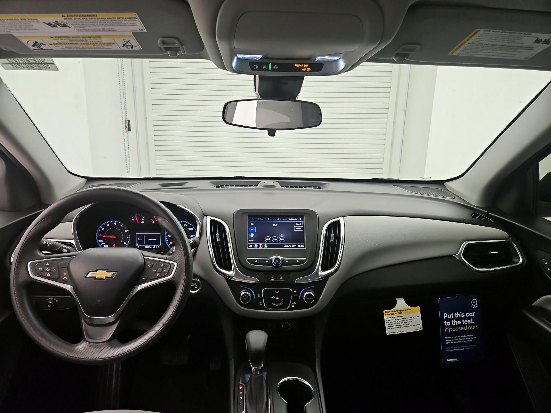 Thumbnail: 2022 Chevrolet Equinox - 9