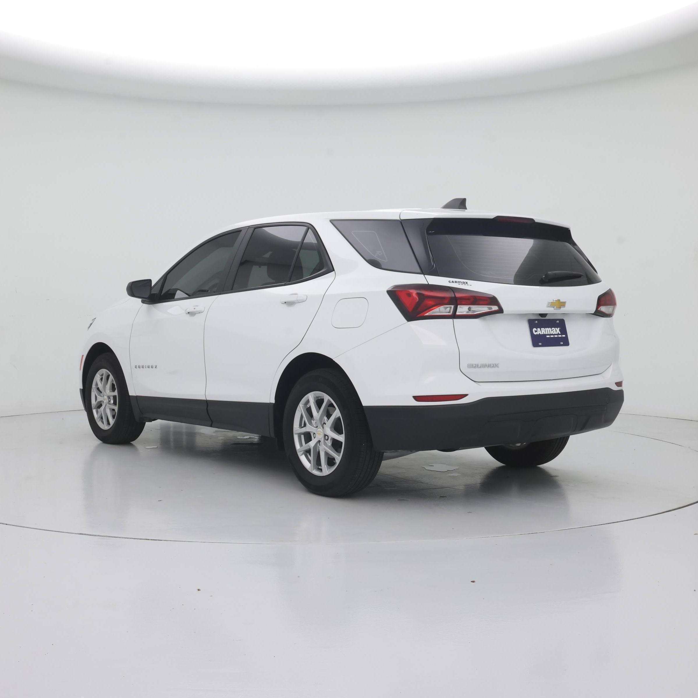 Thumbnail: 2022 Chevrolet Equinox - 2