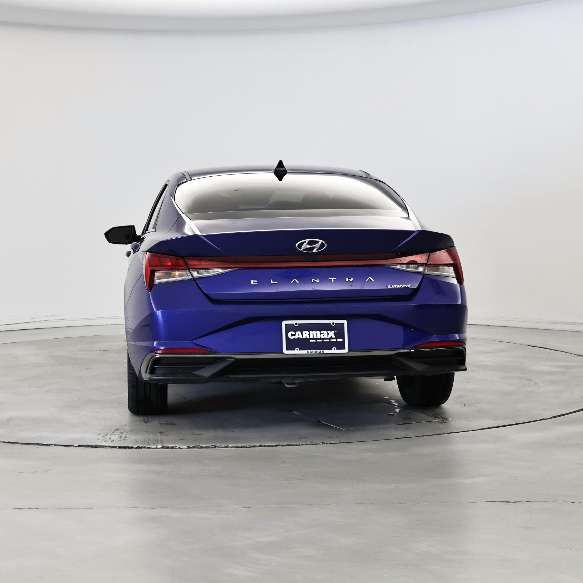 Thumbnail: 2022 Hyundai Elantra - 6
