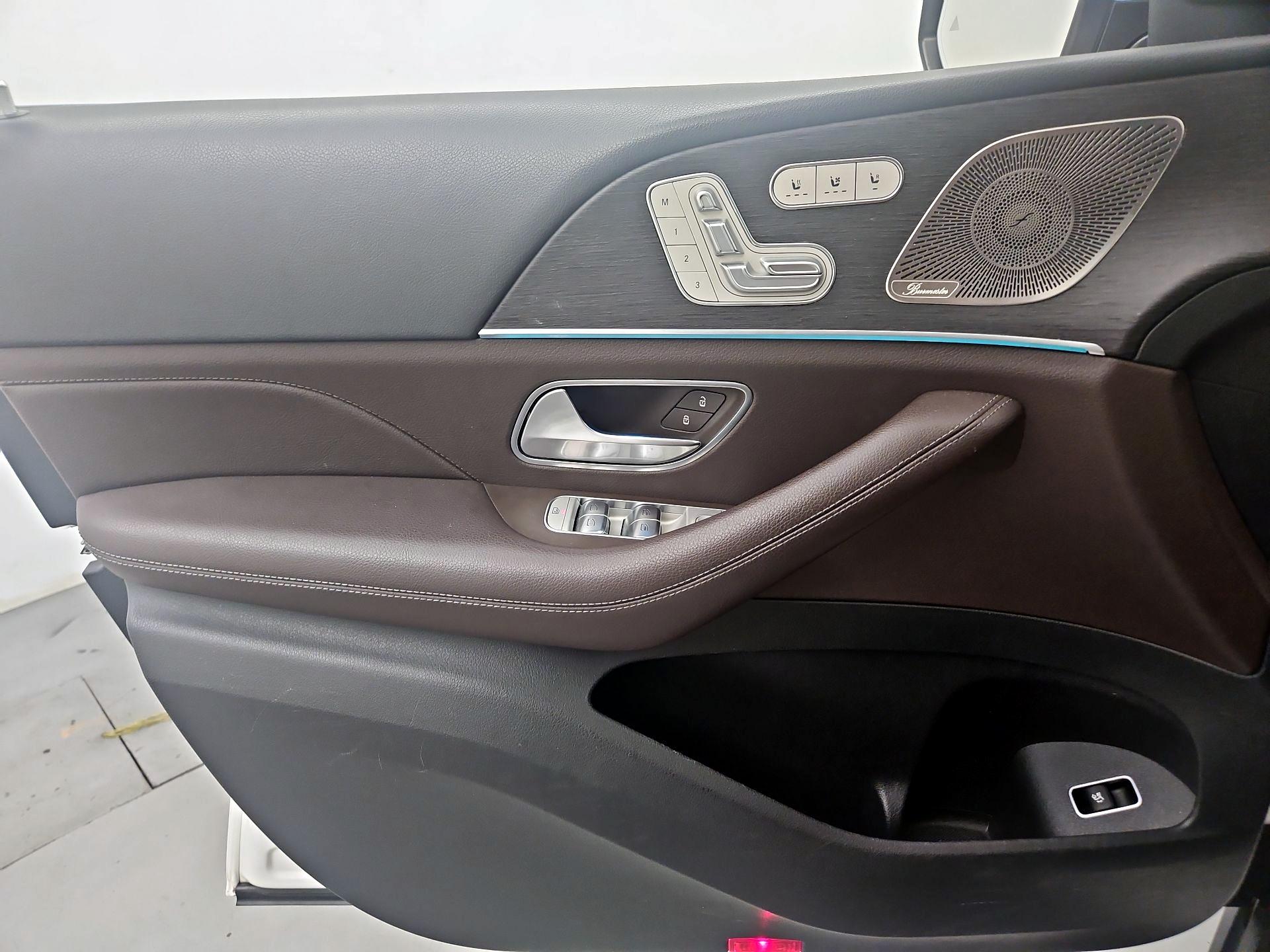 Thumbnail: 2021 Mercedes-Benz GLS - 12