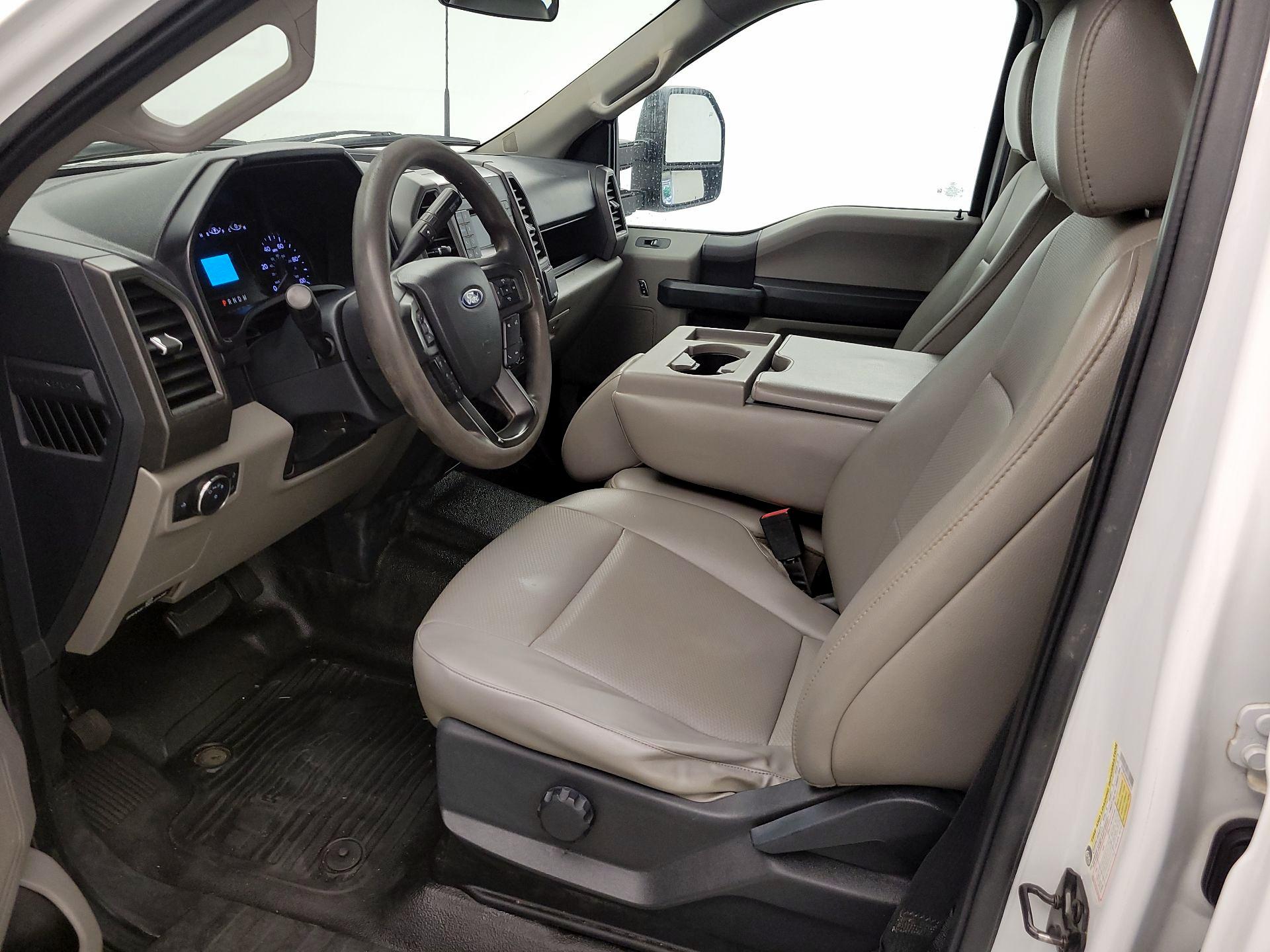 Thumbnail: 2022 Ford F-350 - 11