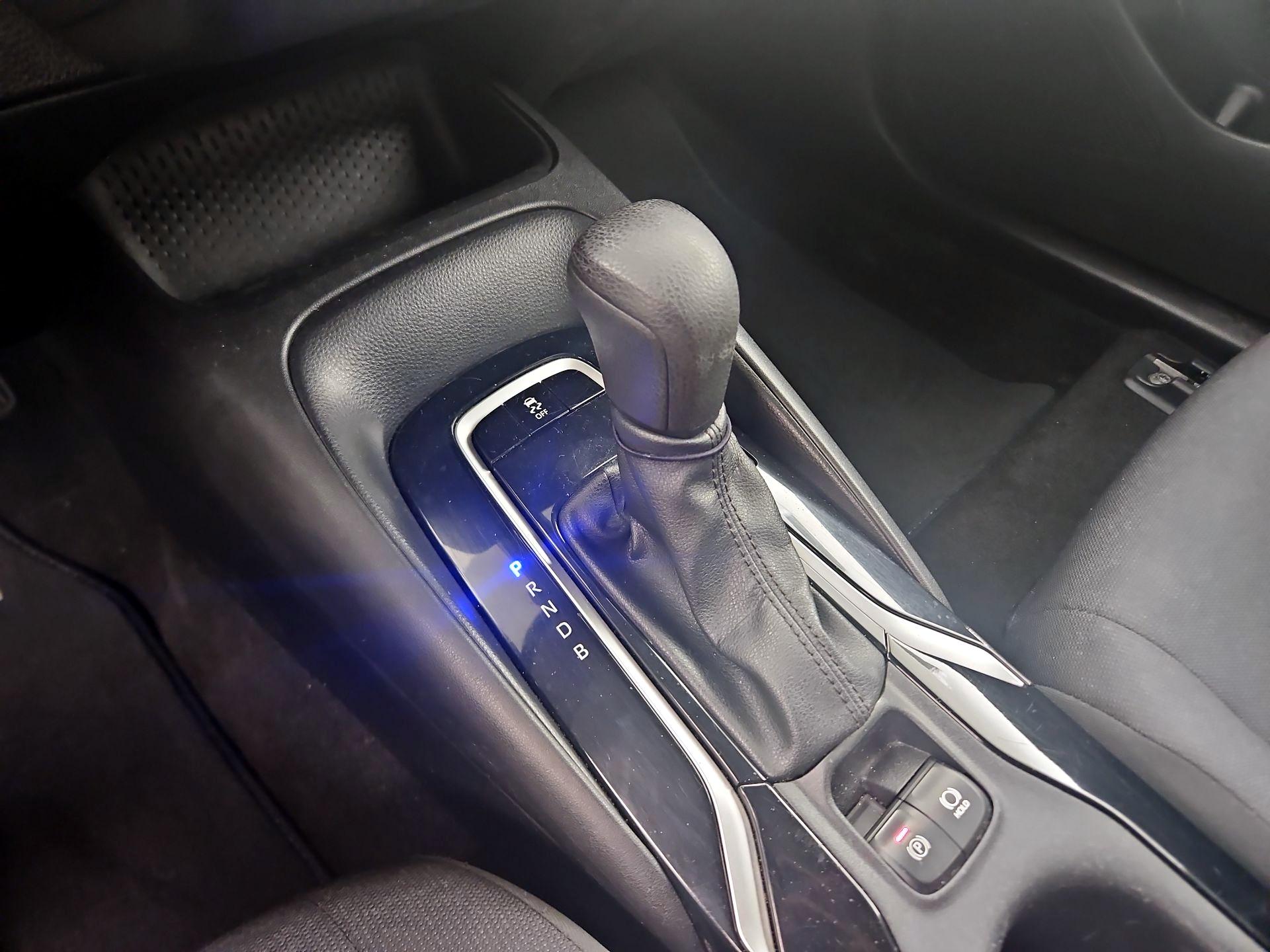 Thumbnail: 2021 Toyota Corolla - 15
