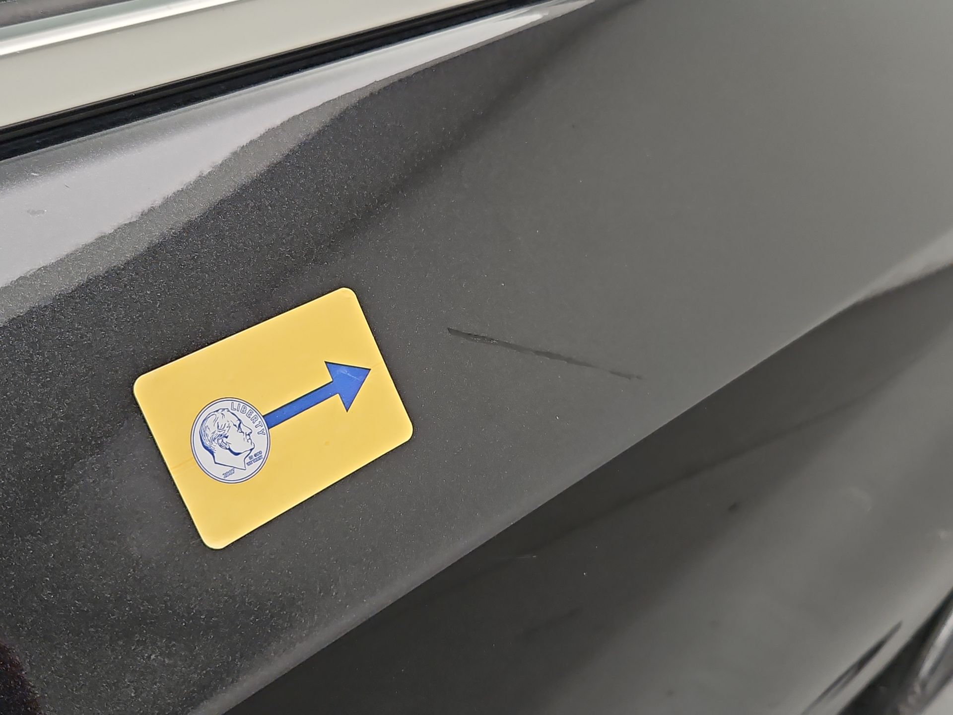 Thumbnail: 2023 Lexus ES - 19