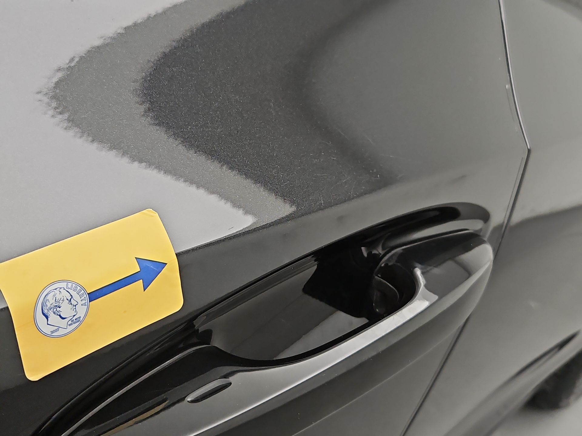 Thumbnail: 2023 Lexus ES - 20