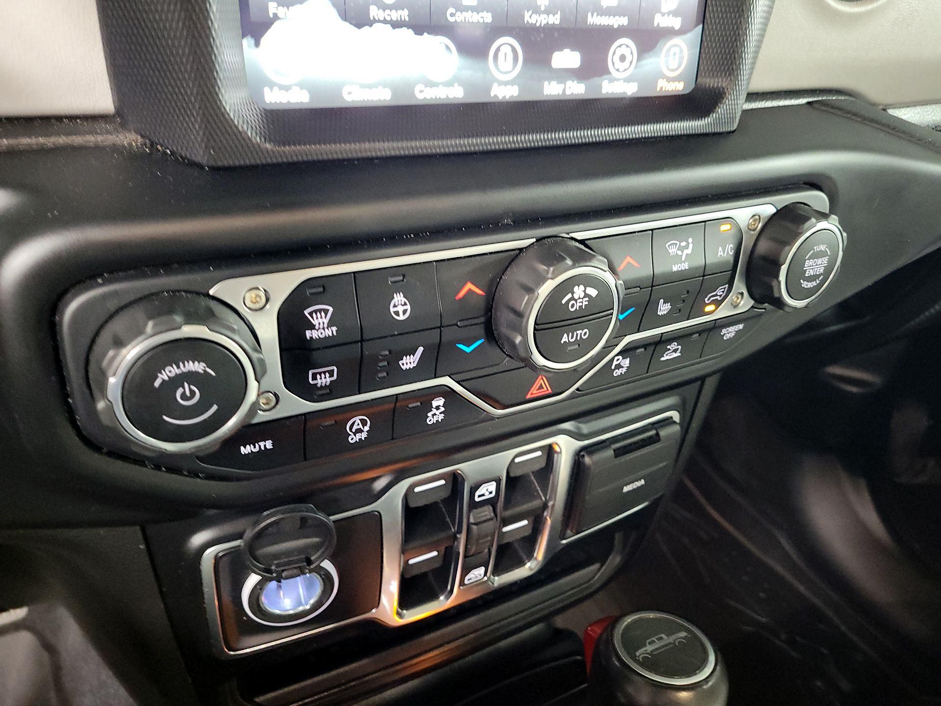 Thumbnail: 2021 Jeep Gladiator - 14