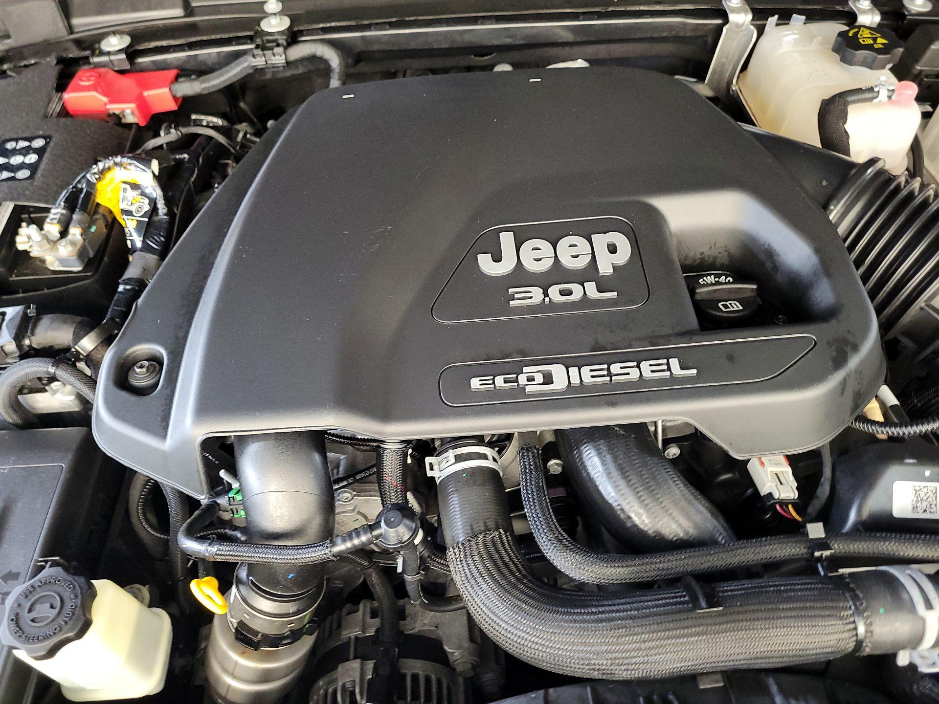 Thumbnail: 2021 Jeep Gladiator - 18