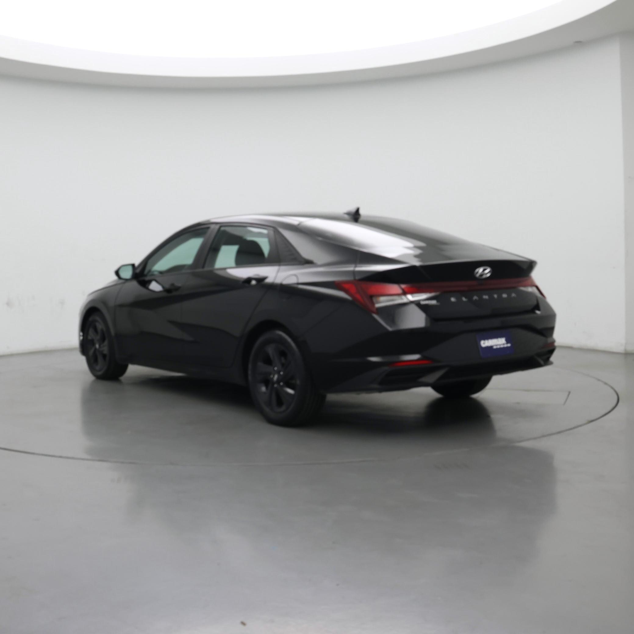 Thumbnail: 2022 Hyundai Elantra - 2