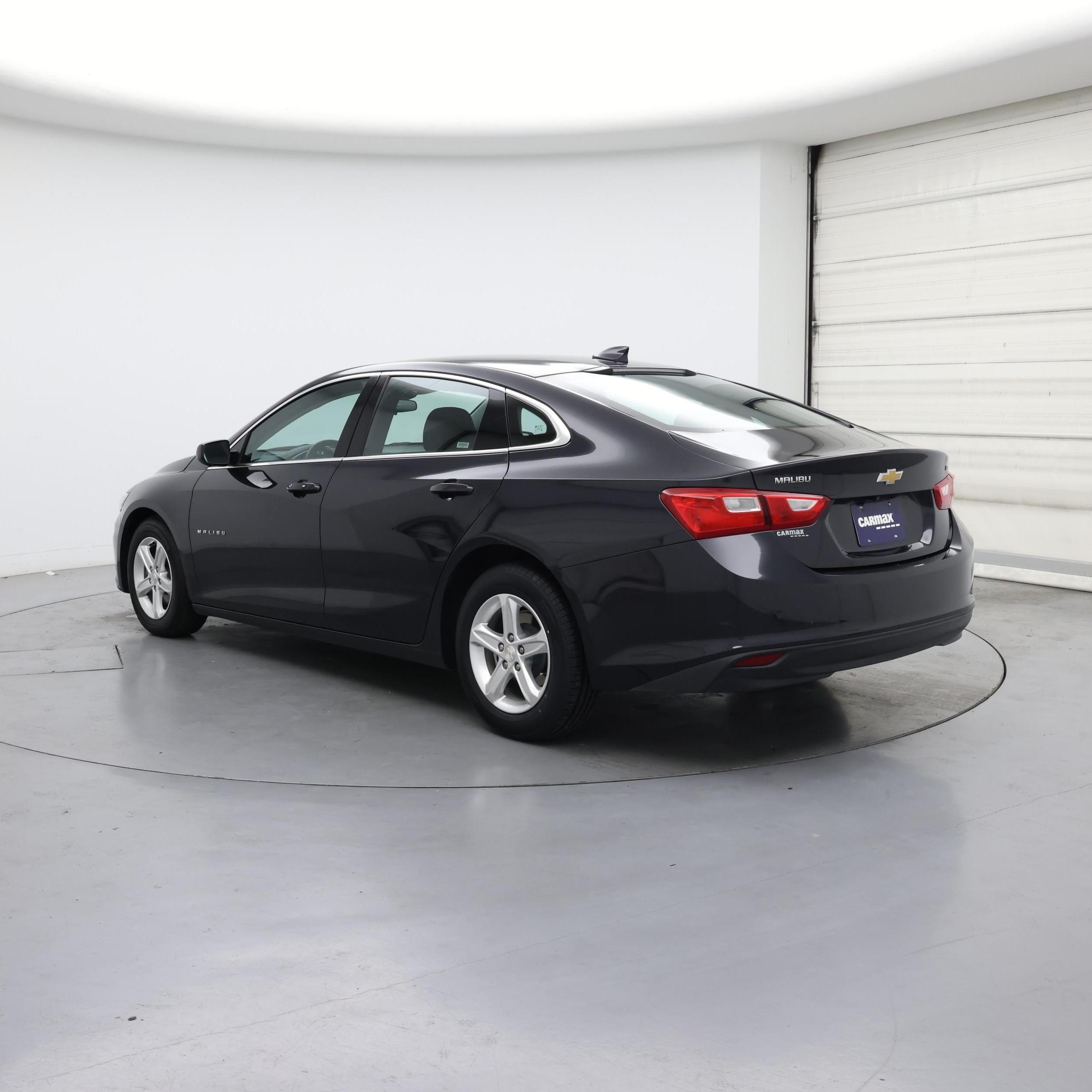 Thumbnail: 2023 Chevrolet Malibu - 2