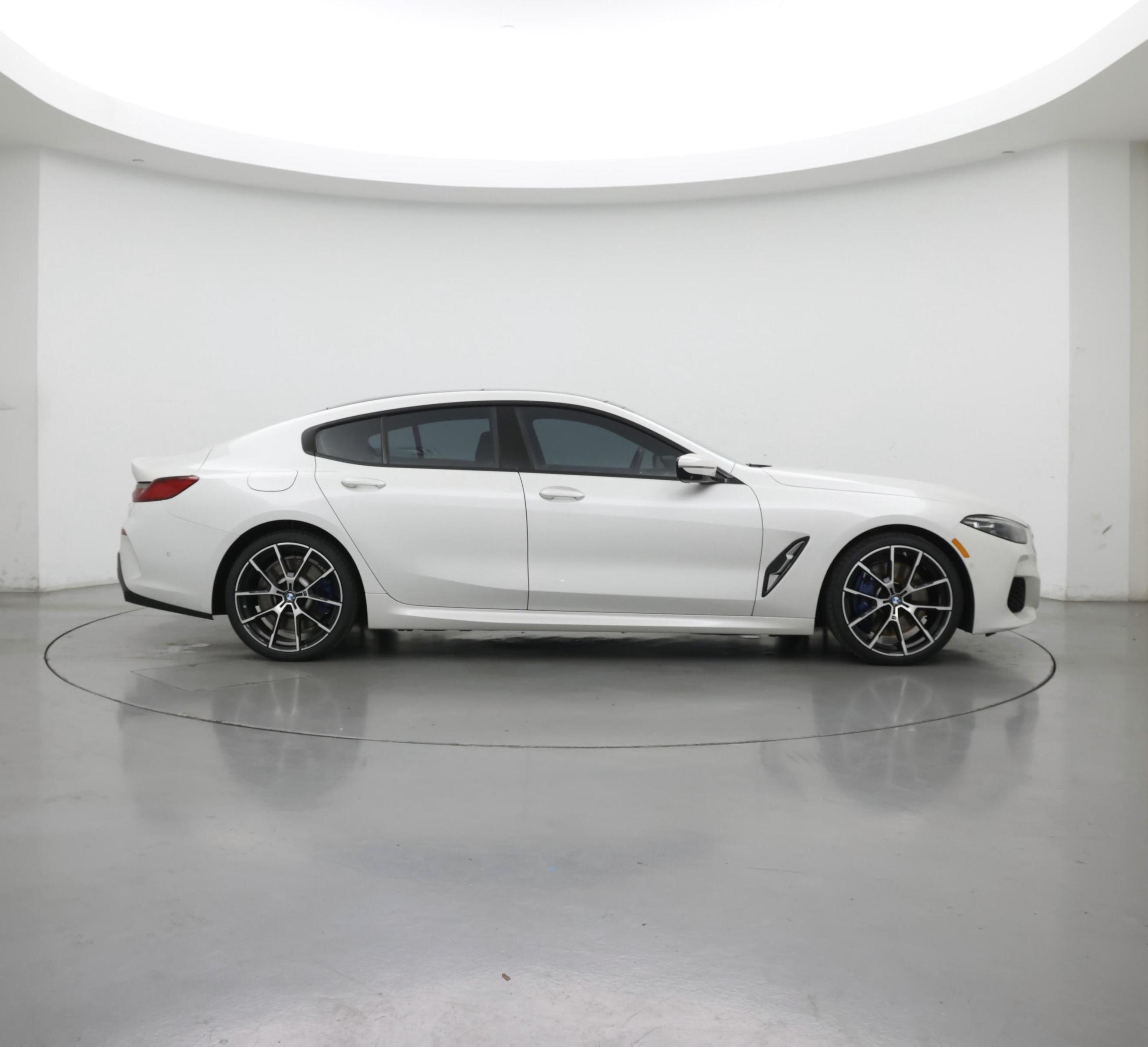 Thumbnail: 2020 BMW 8 Series - 7