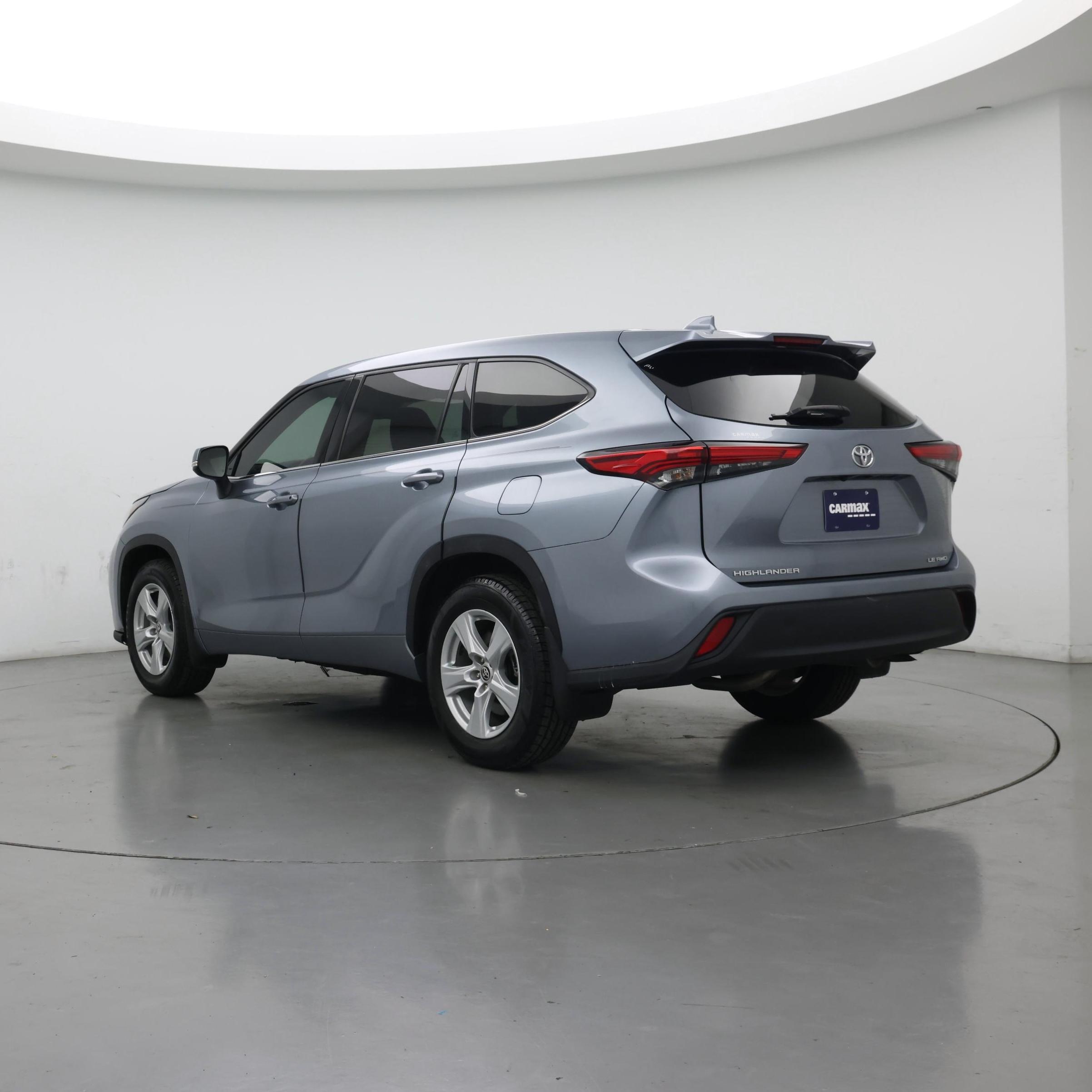 Thumbnail: 2020 Toyota Highlander - 2