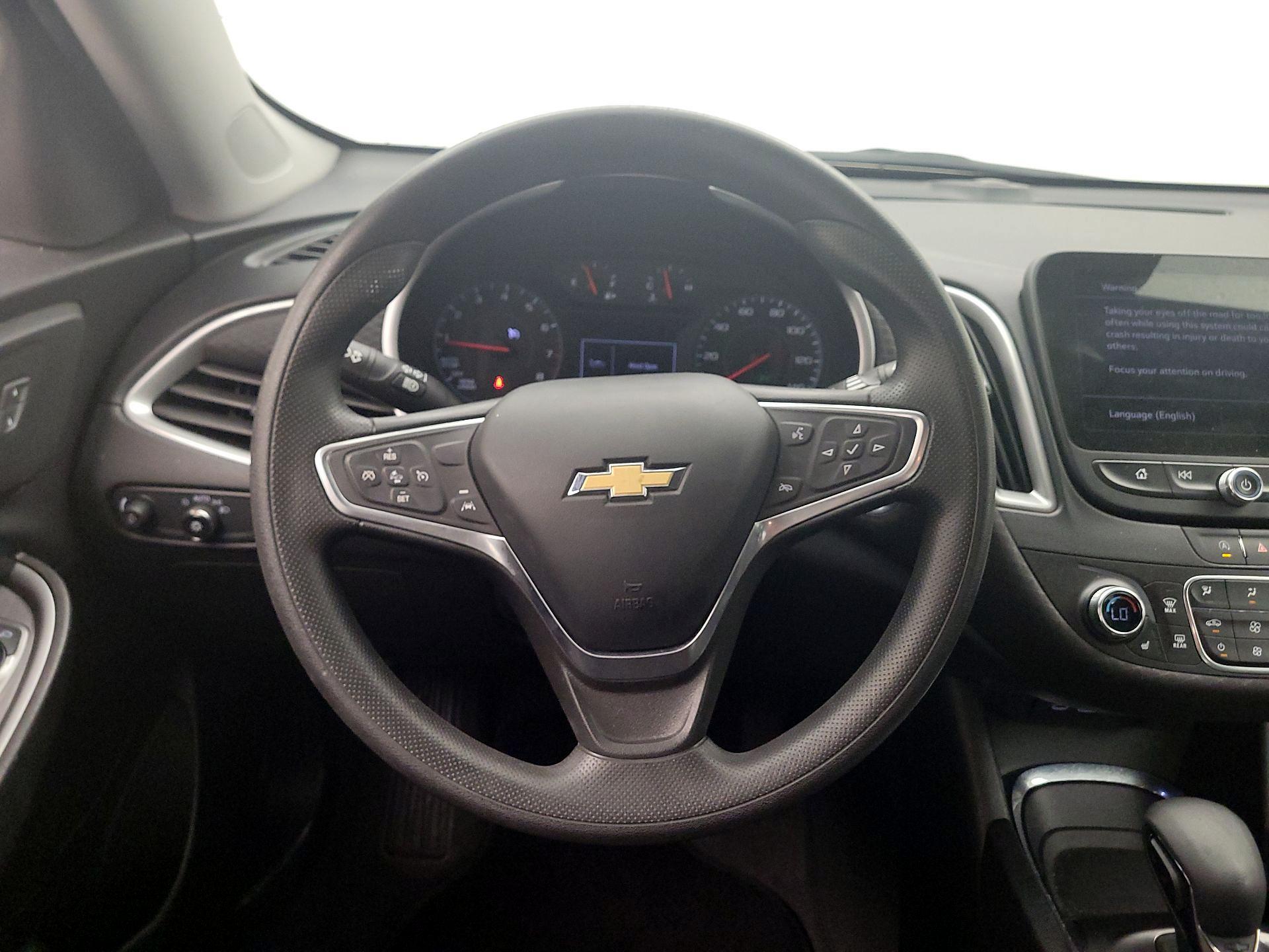 Thumbnail: 2023 Chevrolet Malibu - 10