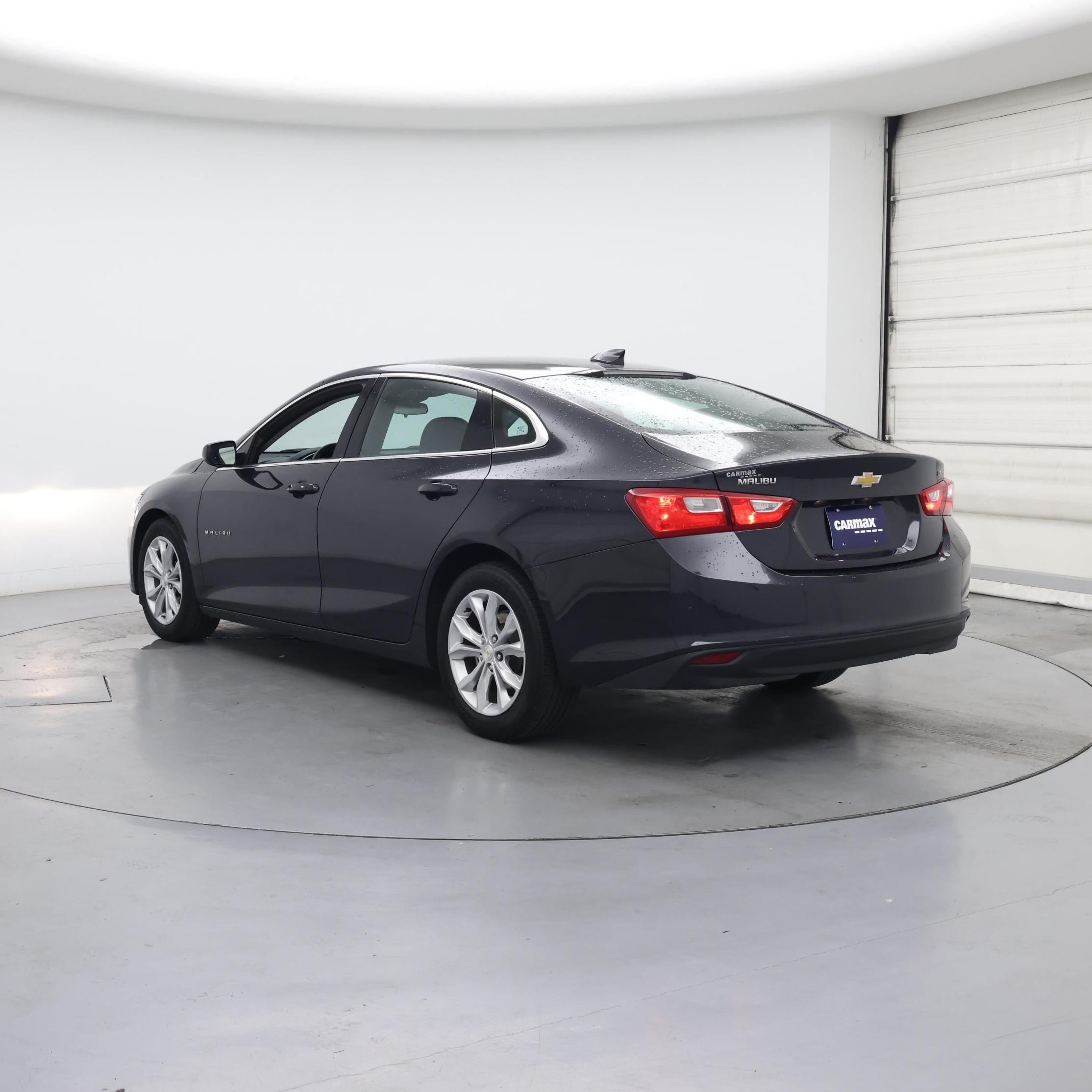 Thumbnail: 2023 Chevrolet Malibu - 2