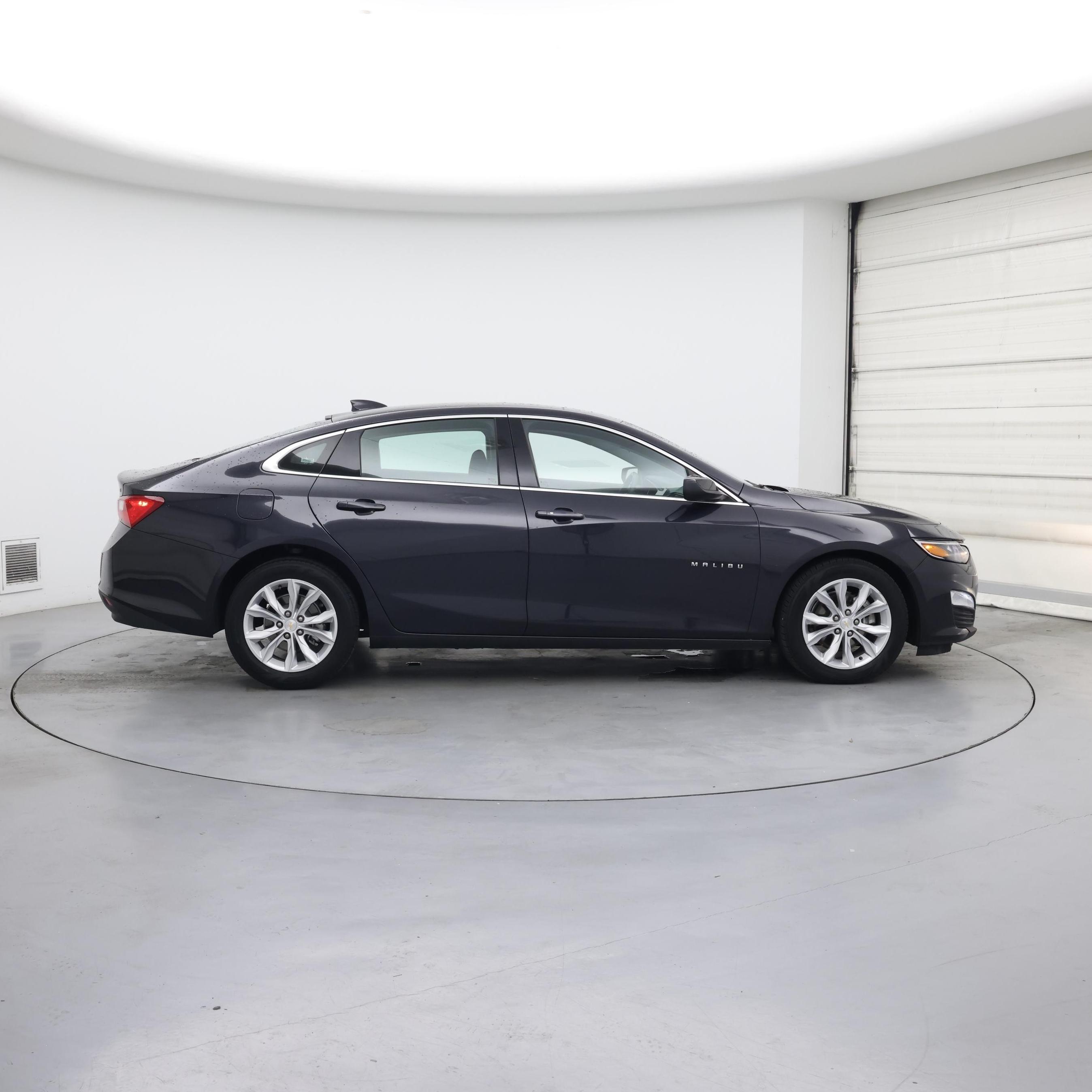 Thumbnail: 2023 Chevrolet Malibu - 7