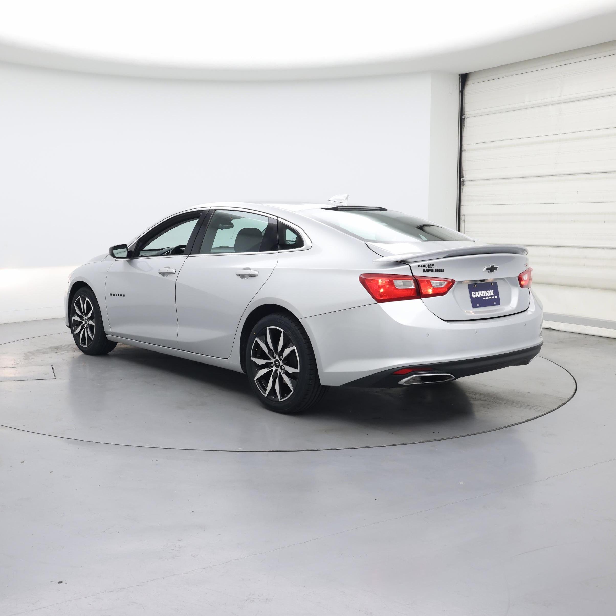 Thumbnail: 2021 Chevrolet Malibu - 2