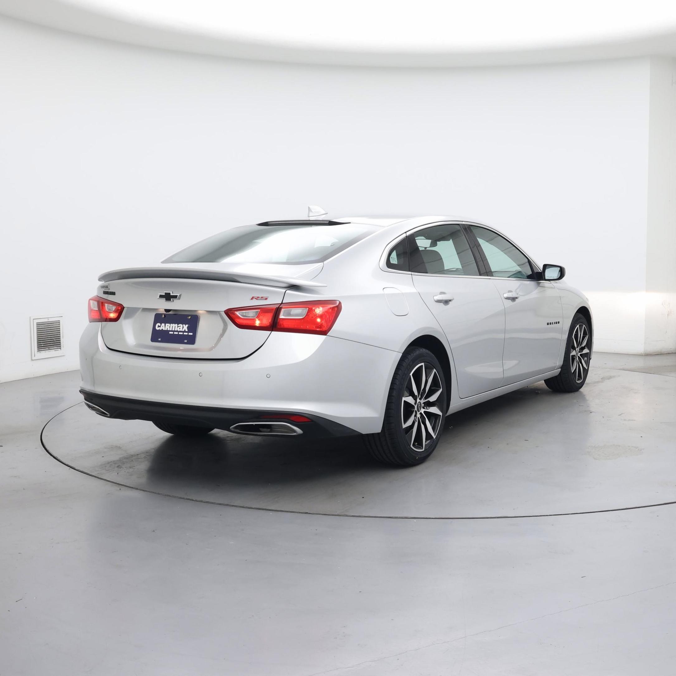 Thumbnail: 2021 Chevrolet Malibu - 8