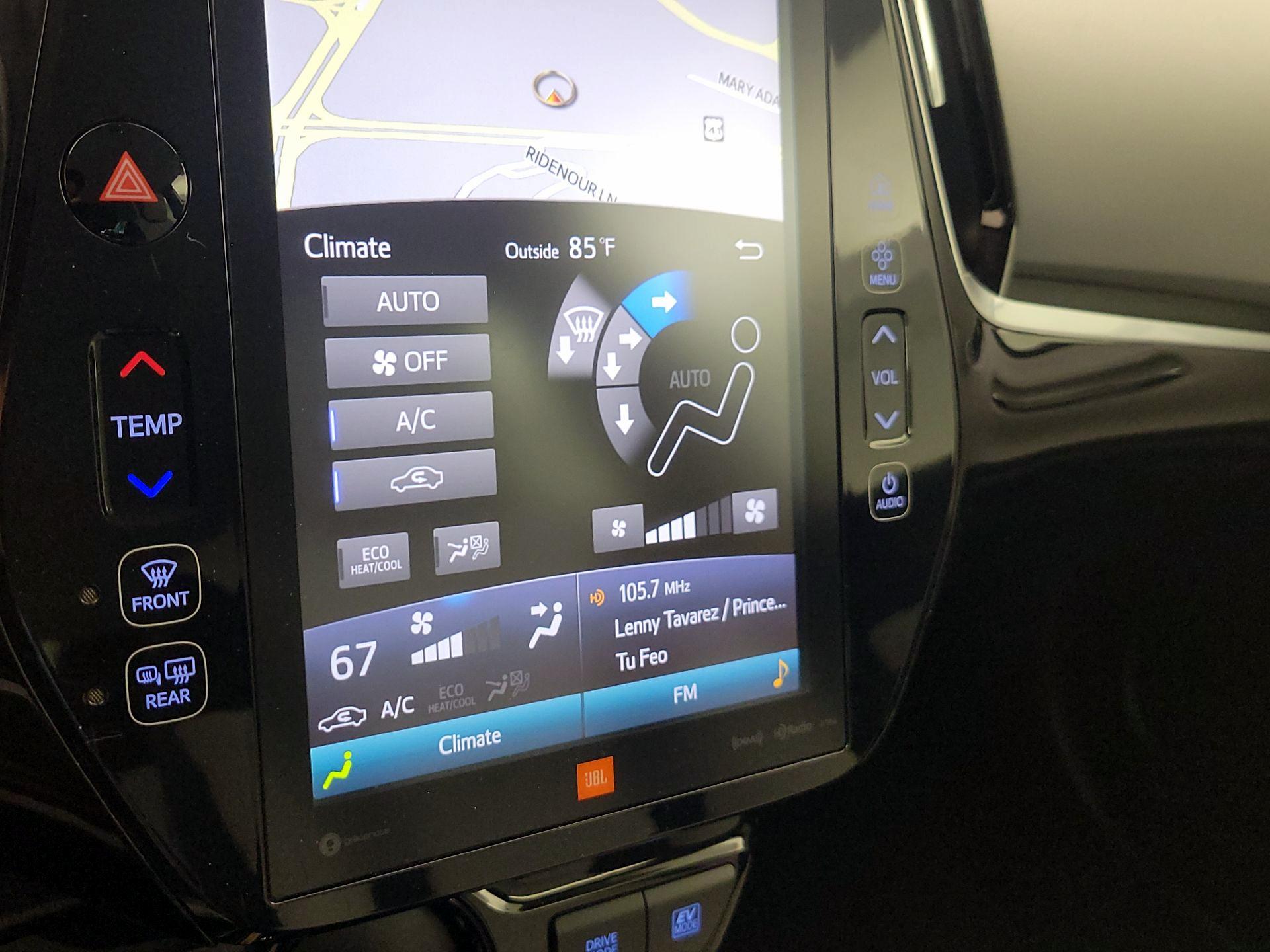 Thumbnail: 2019 Toyota Prius - 17