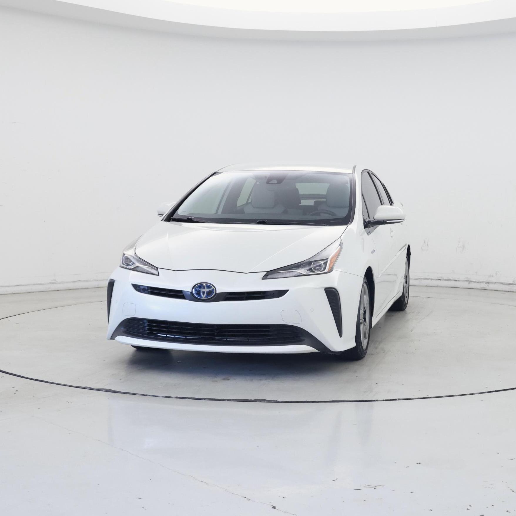 Thumbnail: 2019 Toyota Prius - 5