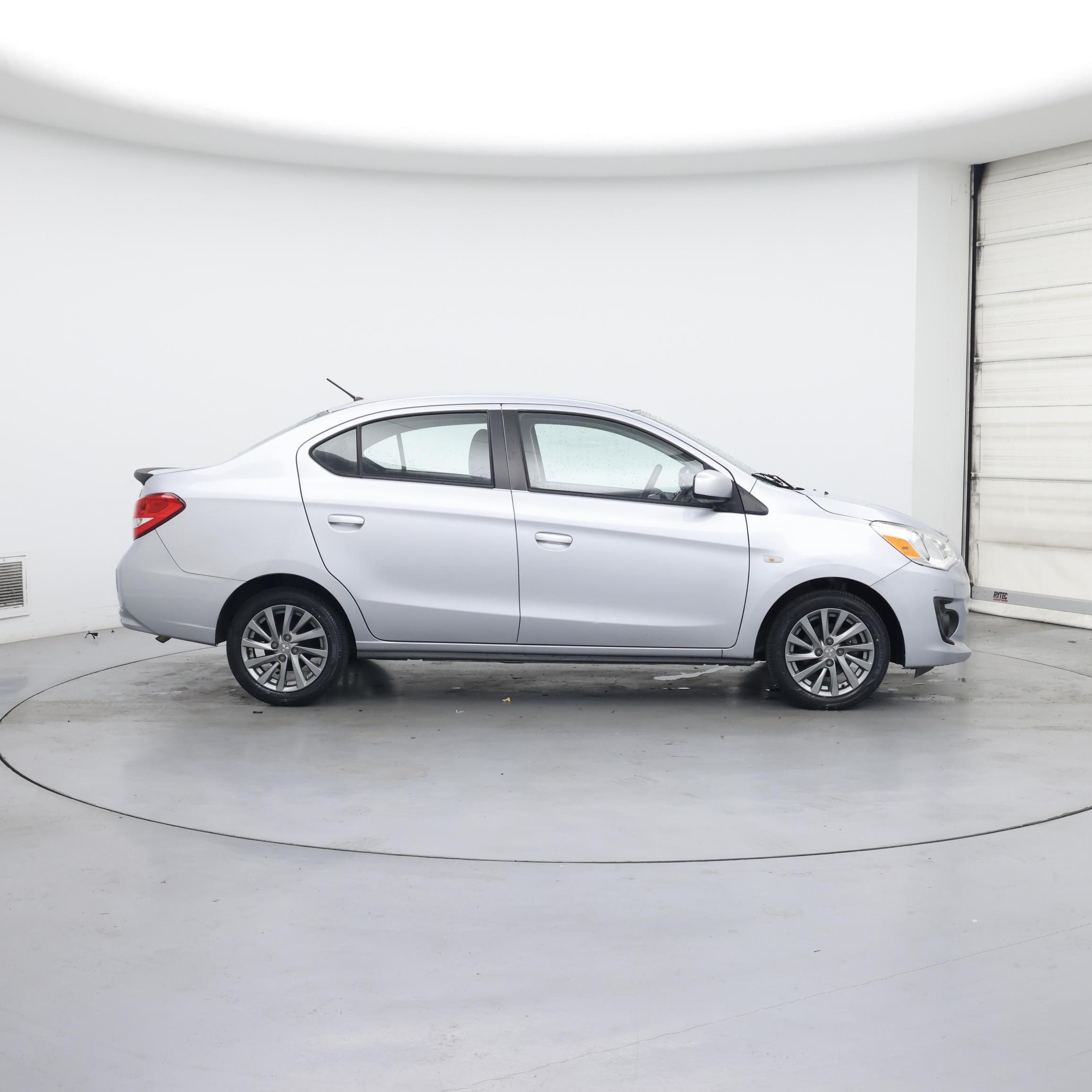 Thumbnail: 2019 Mitsubishi Mirage G4 - 7