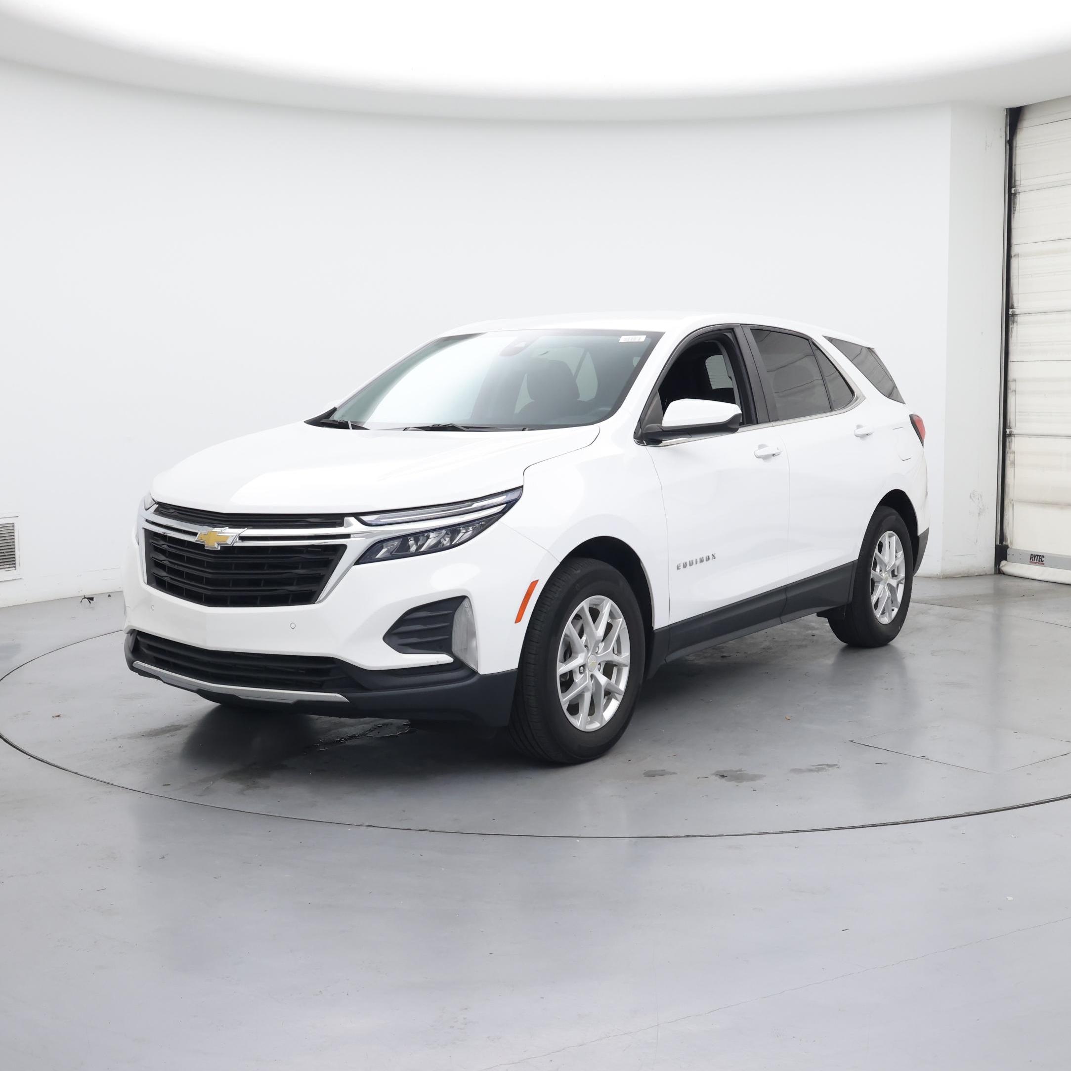 Thumbnail: 2022 Chevrolet Equinox - 4