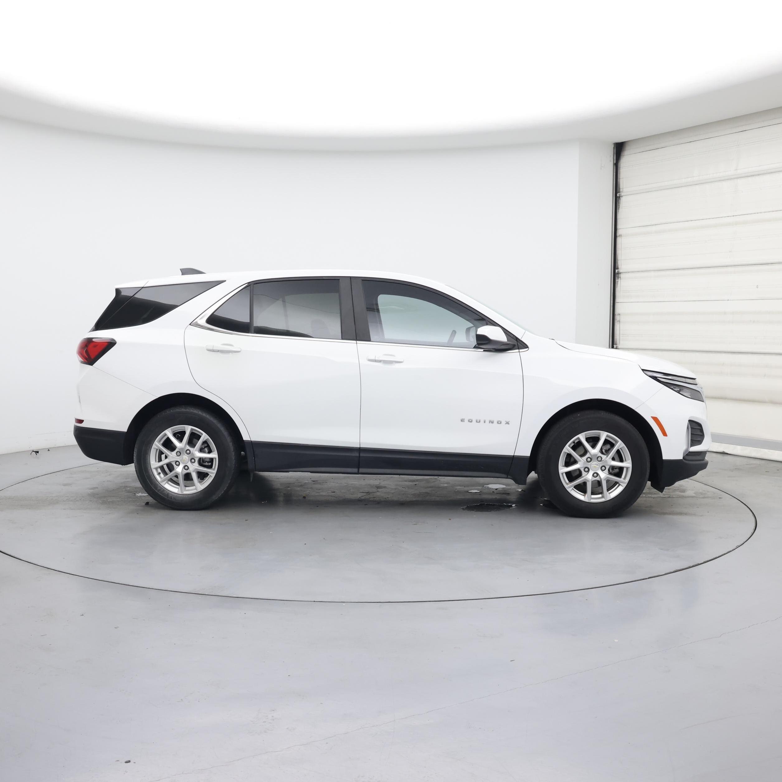 Thumbnail: 2022 Chevrolet Equinox - 7