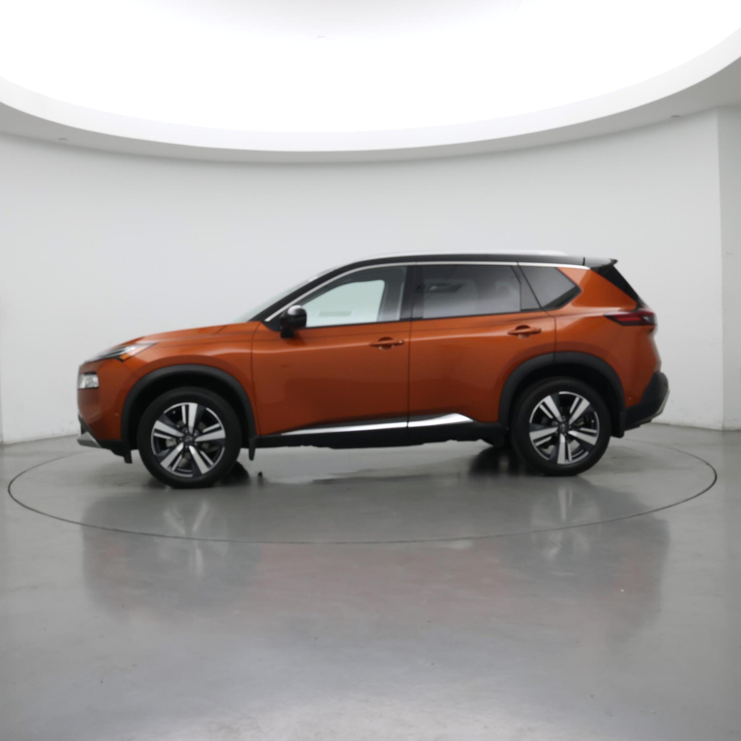 Thumbnail: 2023 Nissan Rogue - 3