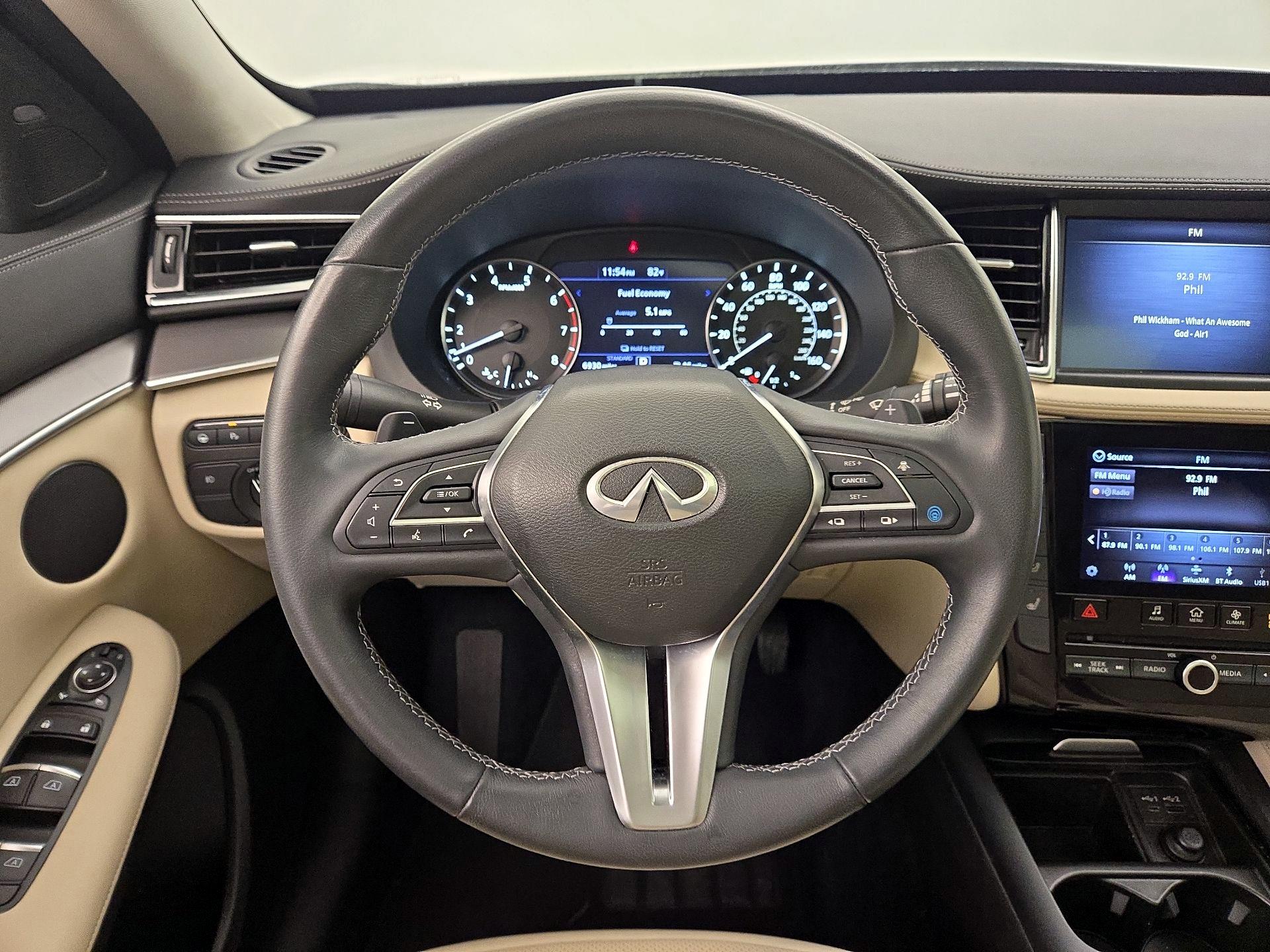 Thumbnail: 2022 INFINITI QX50 - 10