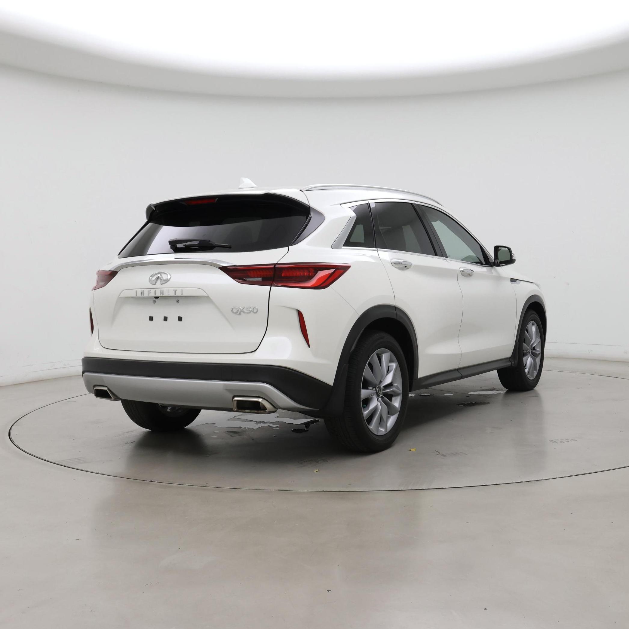 Thumbnail: 2022 INFINITI QX50 - 8