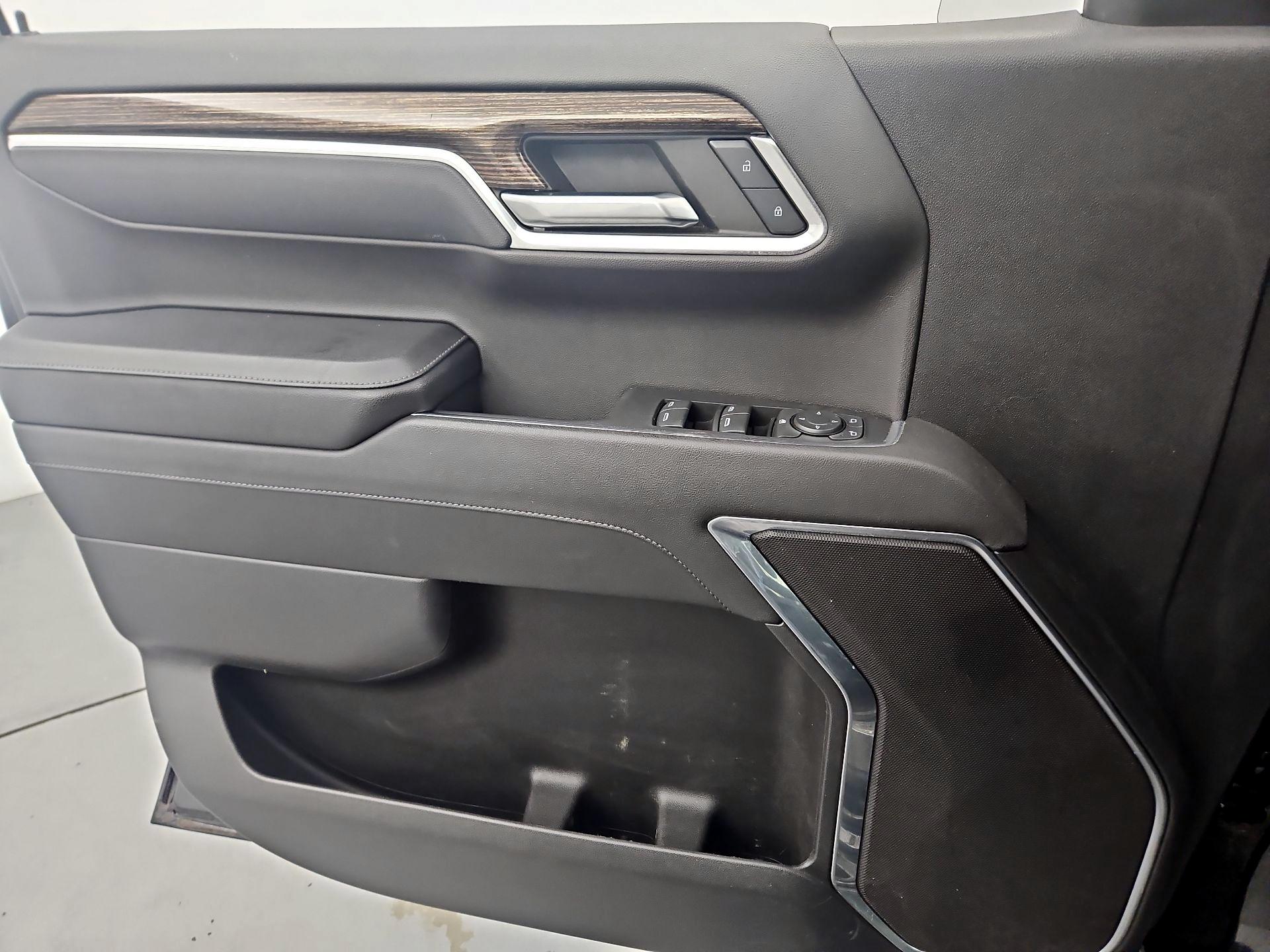 Thumbnail: 2023 GMC Sierra 1500 - 12