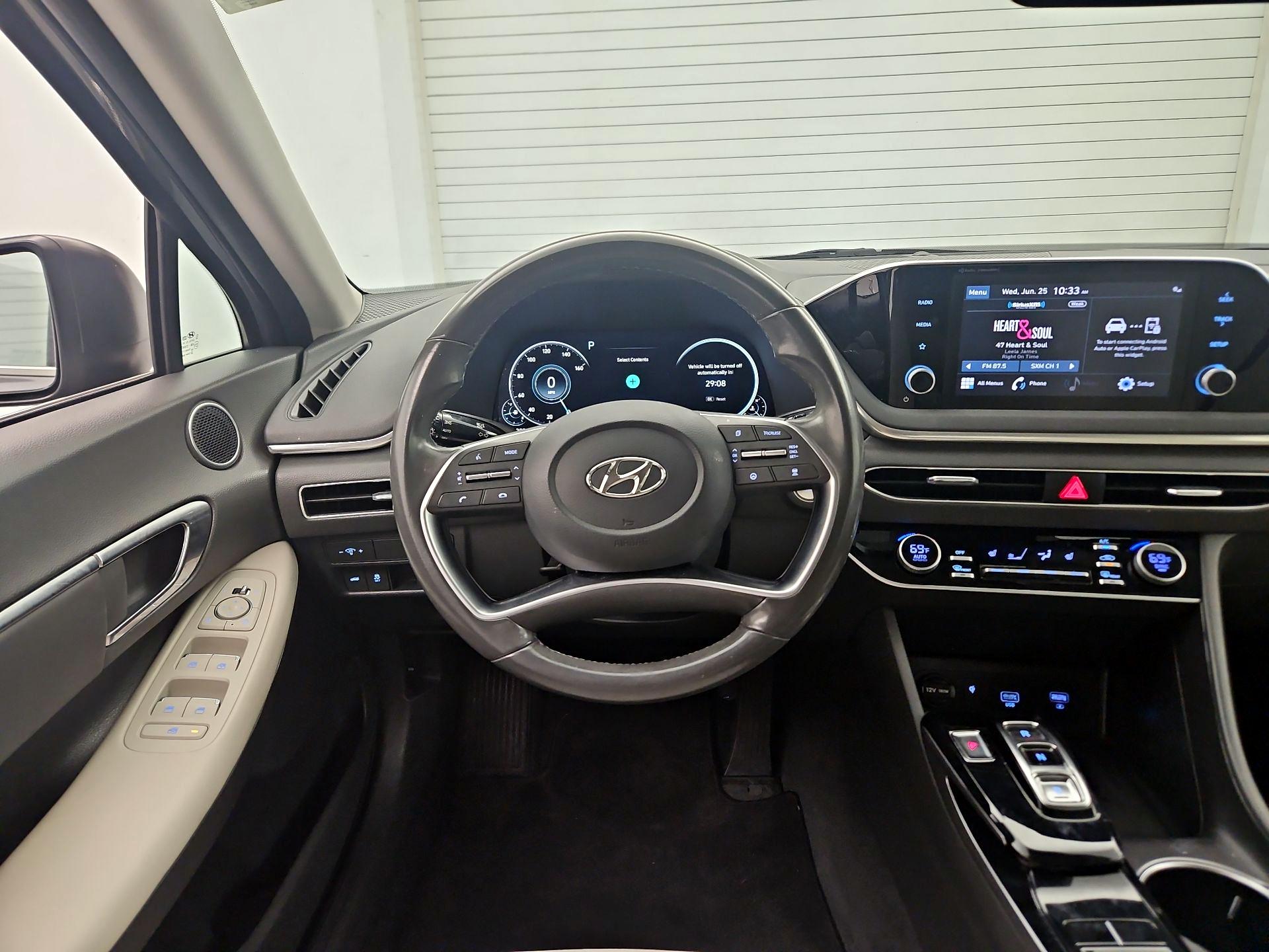 Thumbnail: 2022 Hyundai Sonata - 10