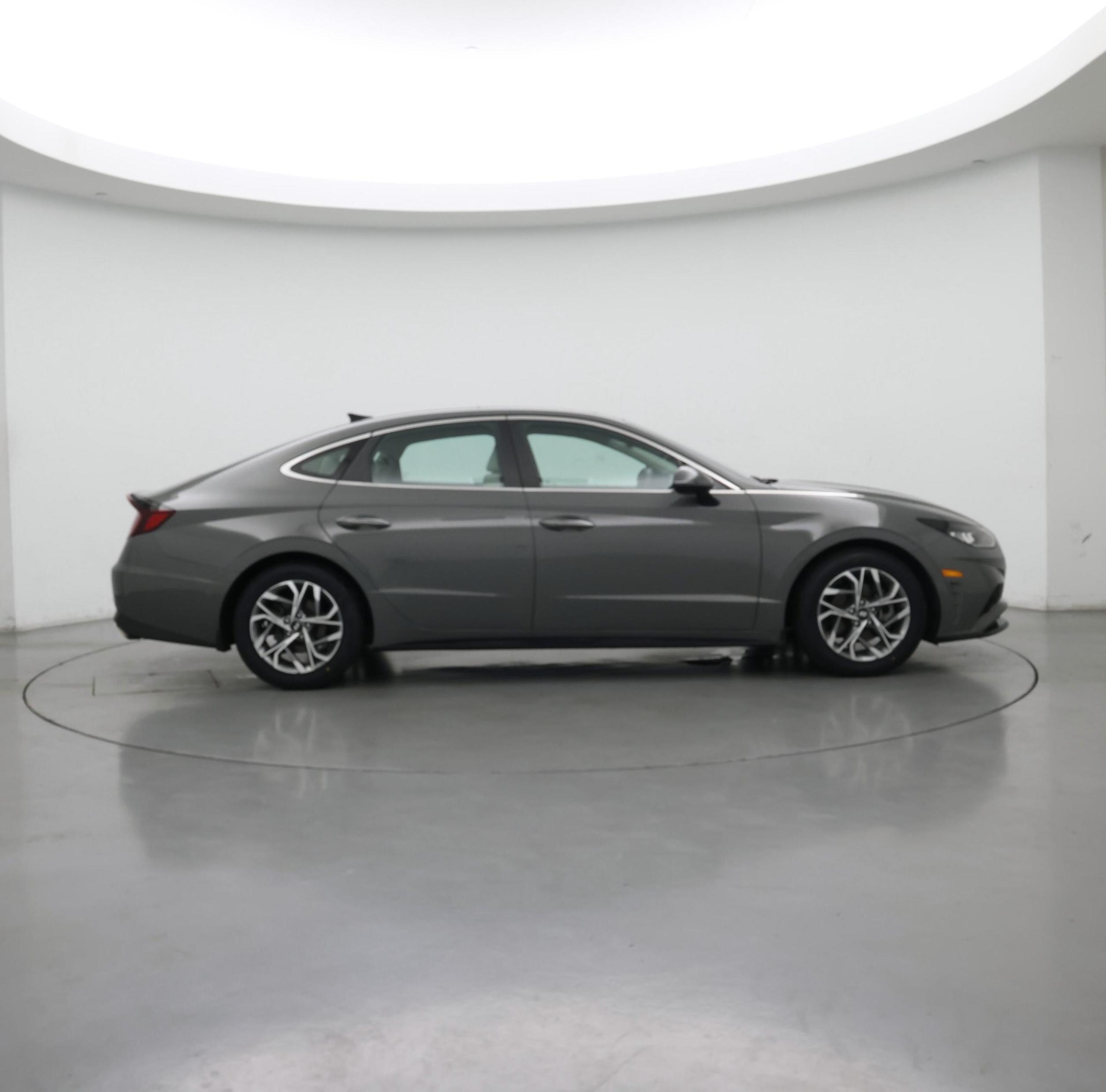 Thumbnail: 2022 Hyundai Sonata - 7