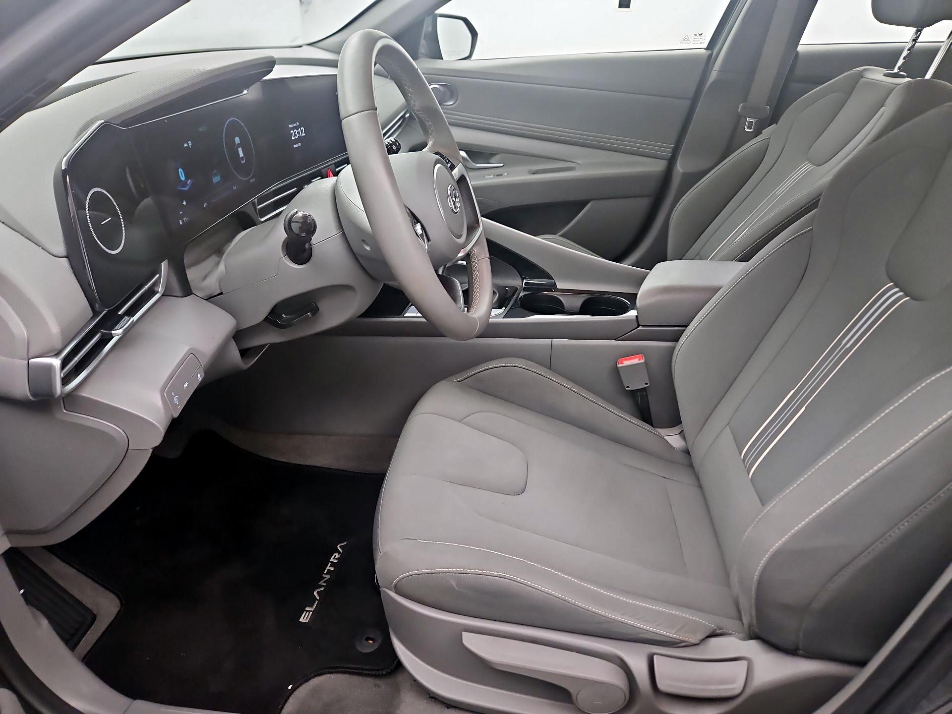 Thumbnail: 2023 Hyundai Elantra - 11