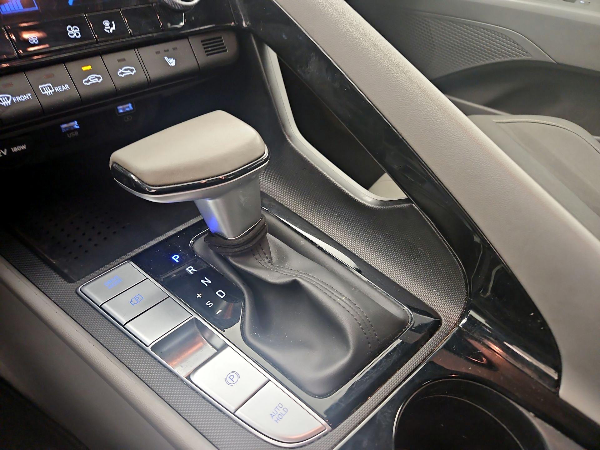 Thumbnail: 2023 Hyundai Elantra - 16