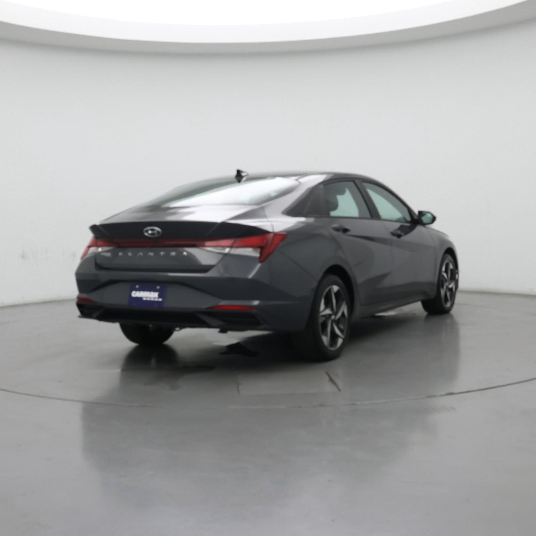 Thumbnail: 2023 Hyundai Elantra - 8