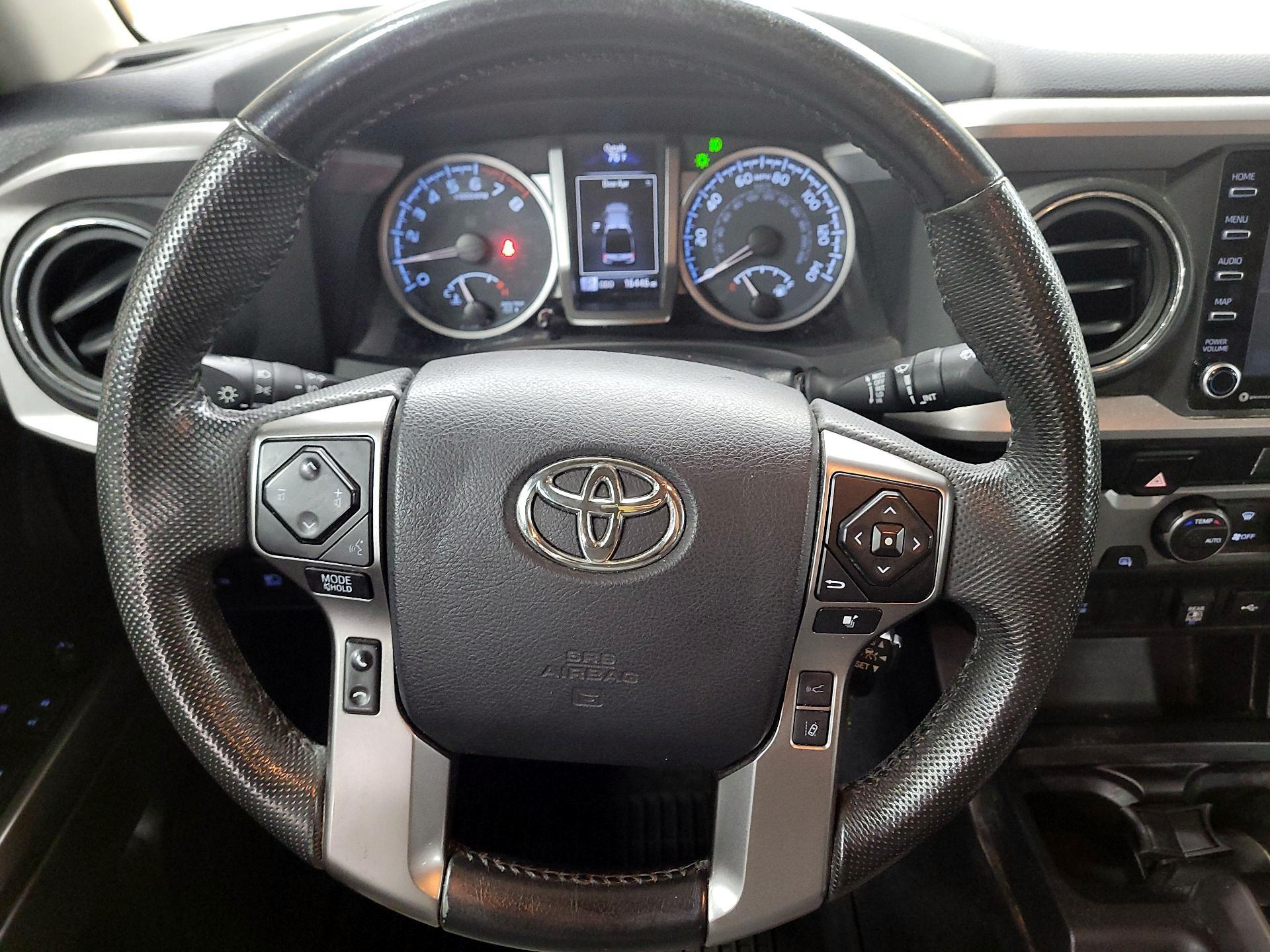 Thumbnail: 2022 Toyota Tacoma - 10