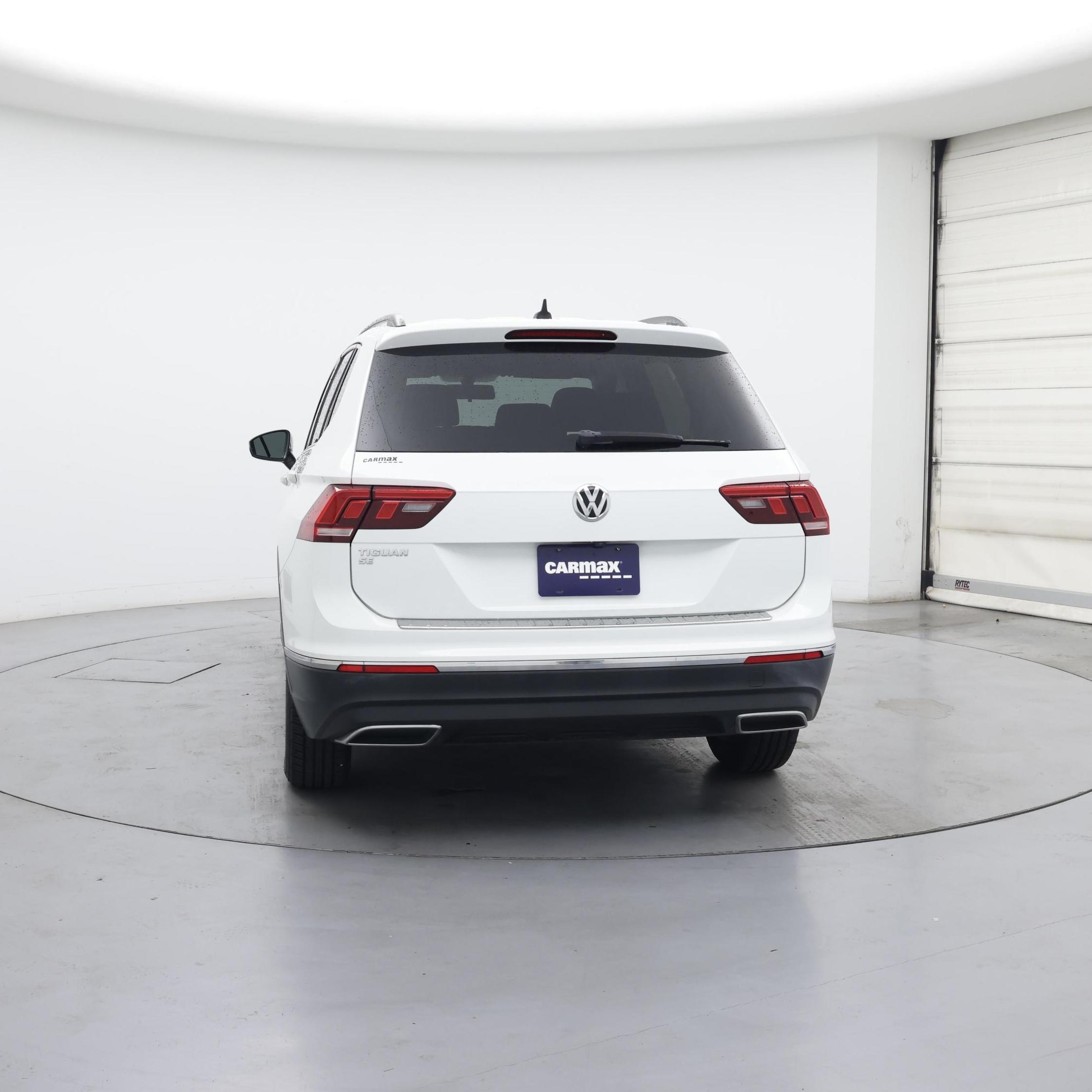 Thumbnail: 2020 Volkswagen Tiguan - 6