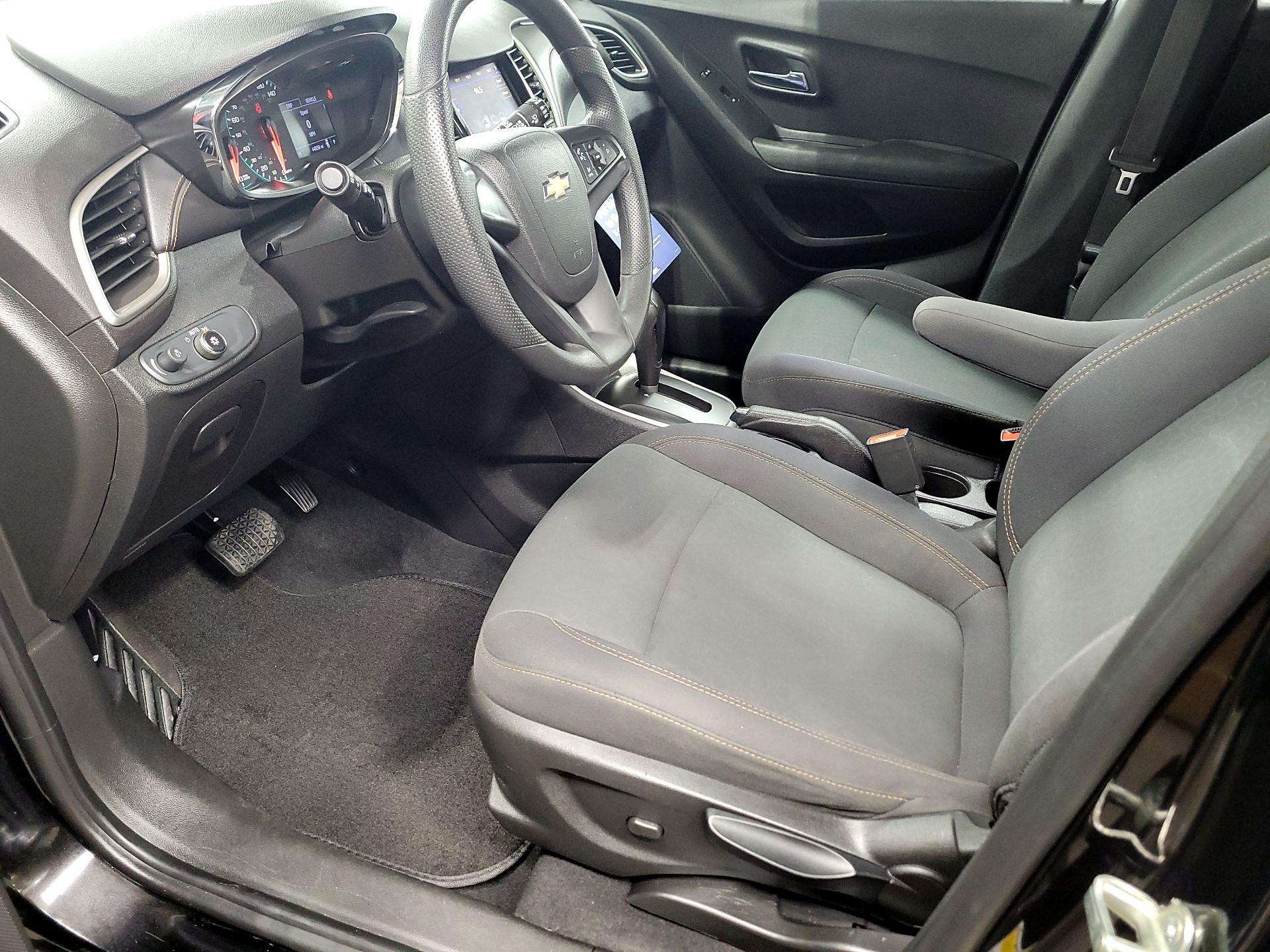 Thumbnail: 2020 Chevrolet Trax - 11