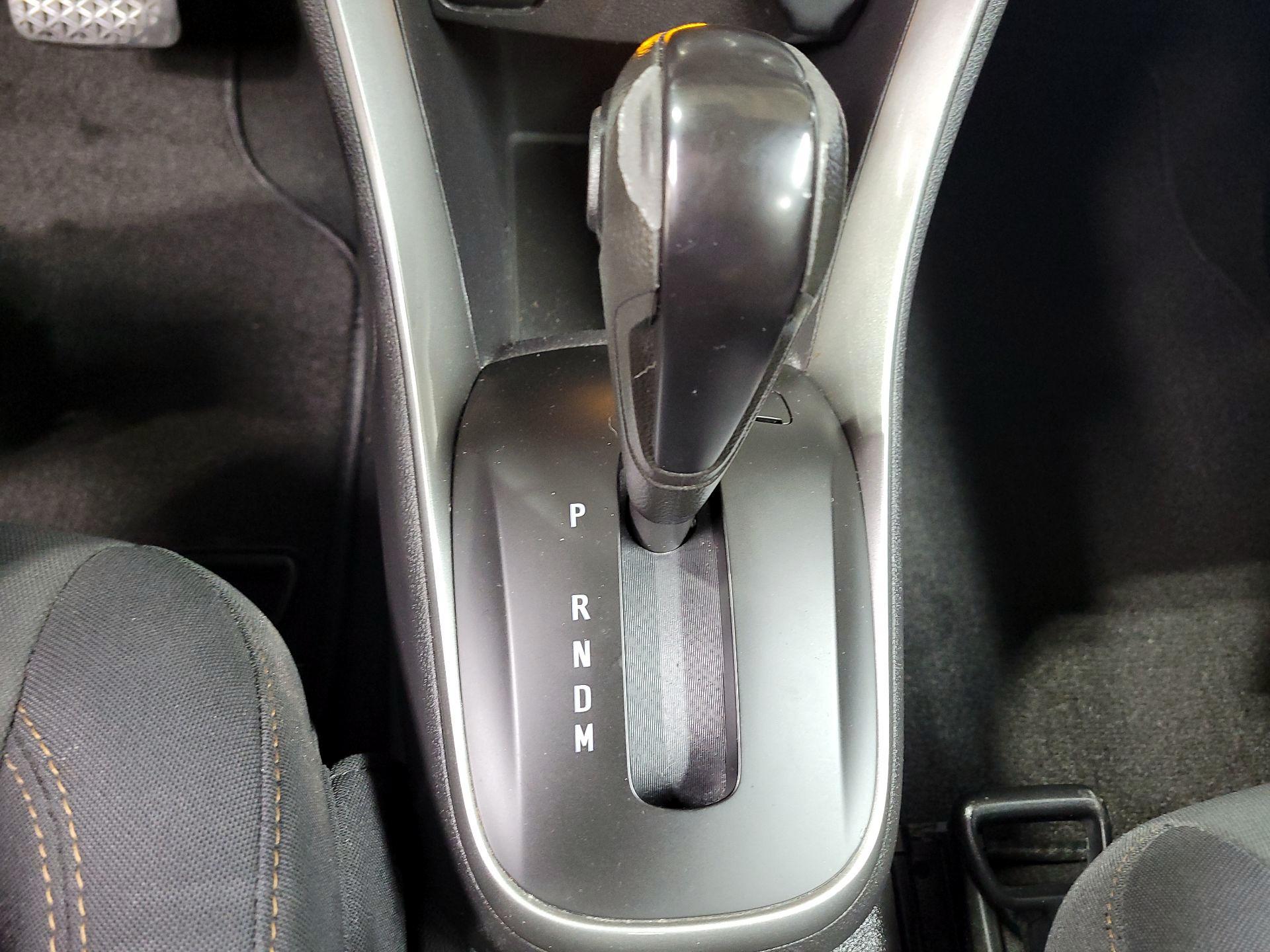 Thumbnail: 2020 Chevrolet Trax - 15