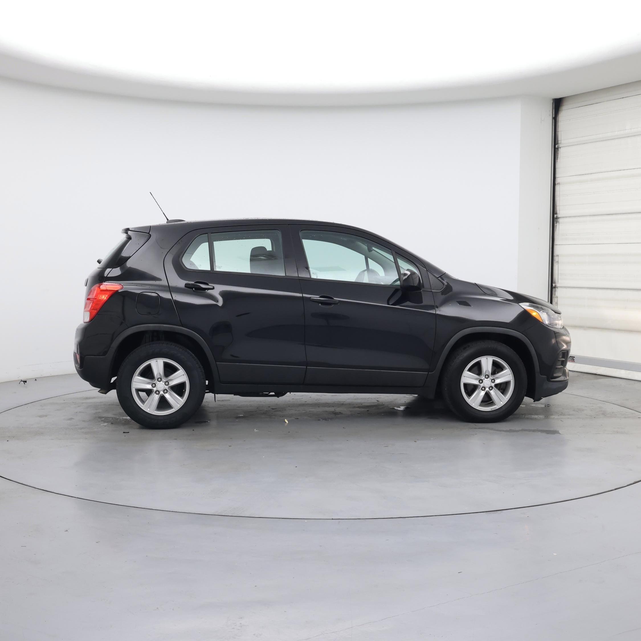 Thumbnail: 2020 Chevrolet Trax - 7