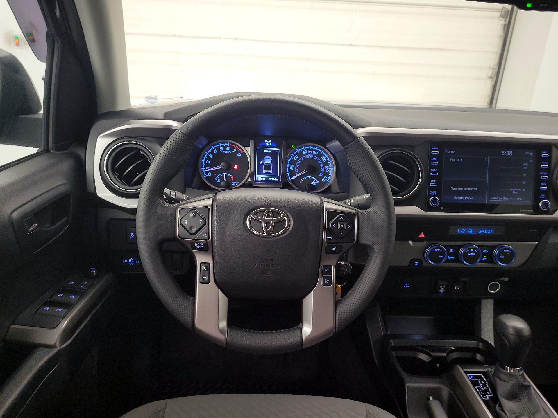 Thumbnail: 2021 Toyota Tacoma - 10