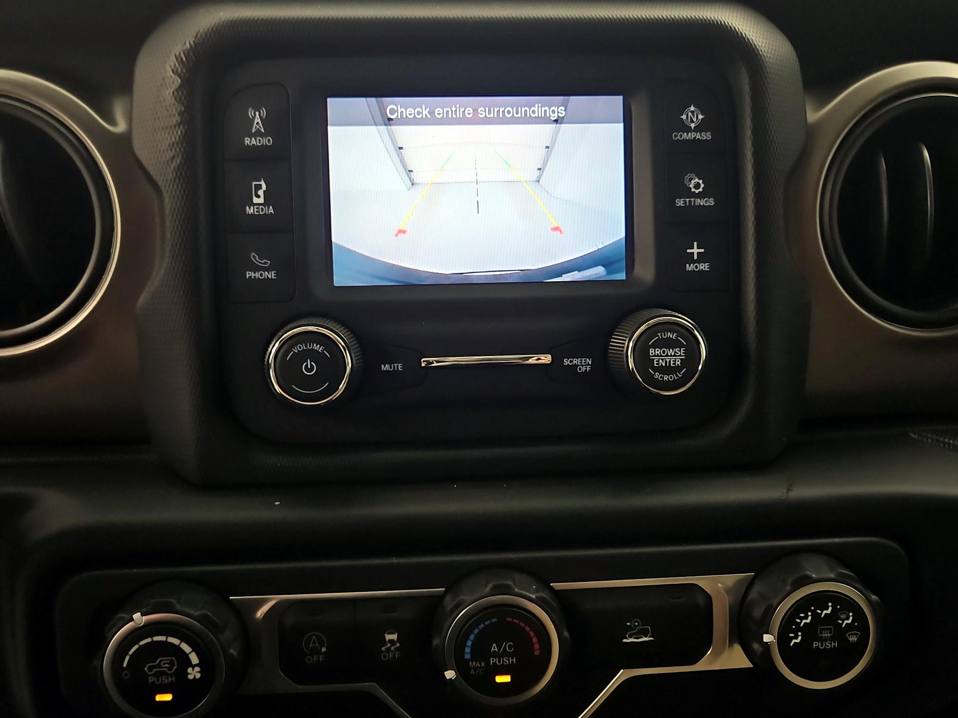Thumbnail: 2021 Jeep Wrangler - 14