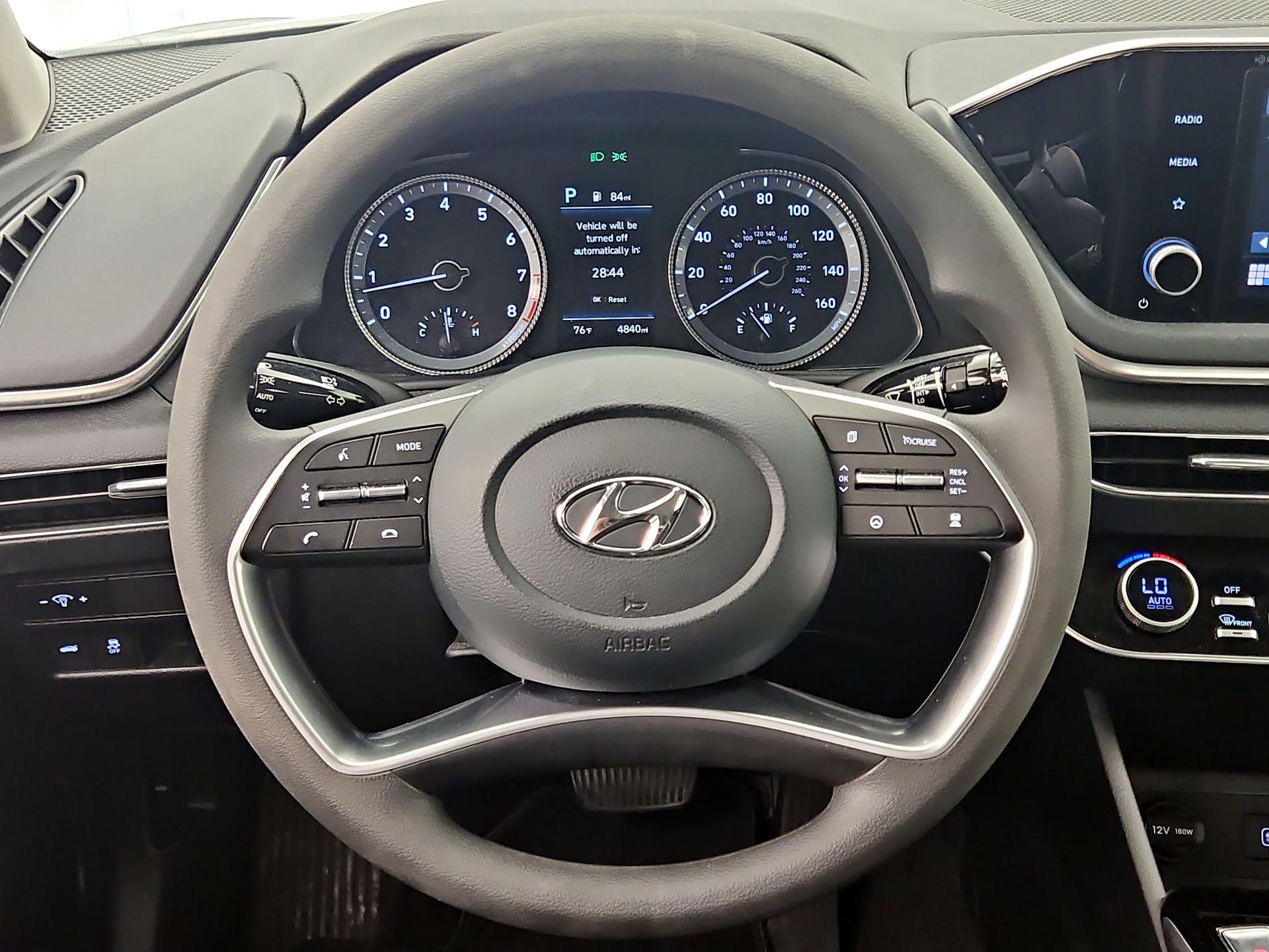 Thumbnail: 2022 Hyundai Sonata - 10