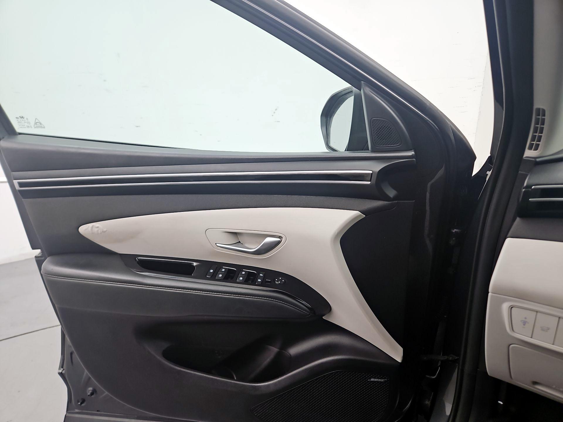Thumbnail: 2022 Hyundai Tucson - 12