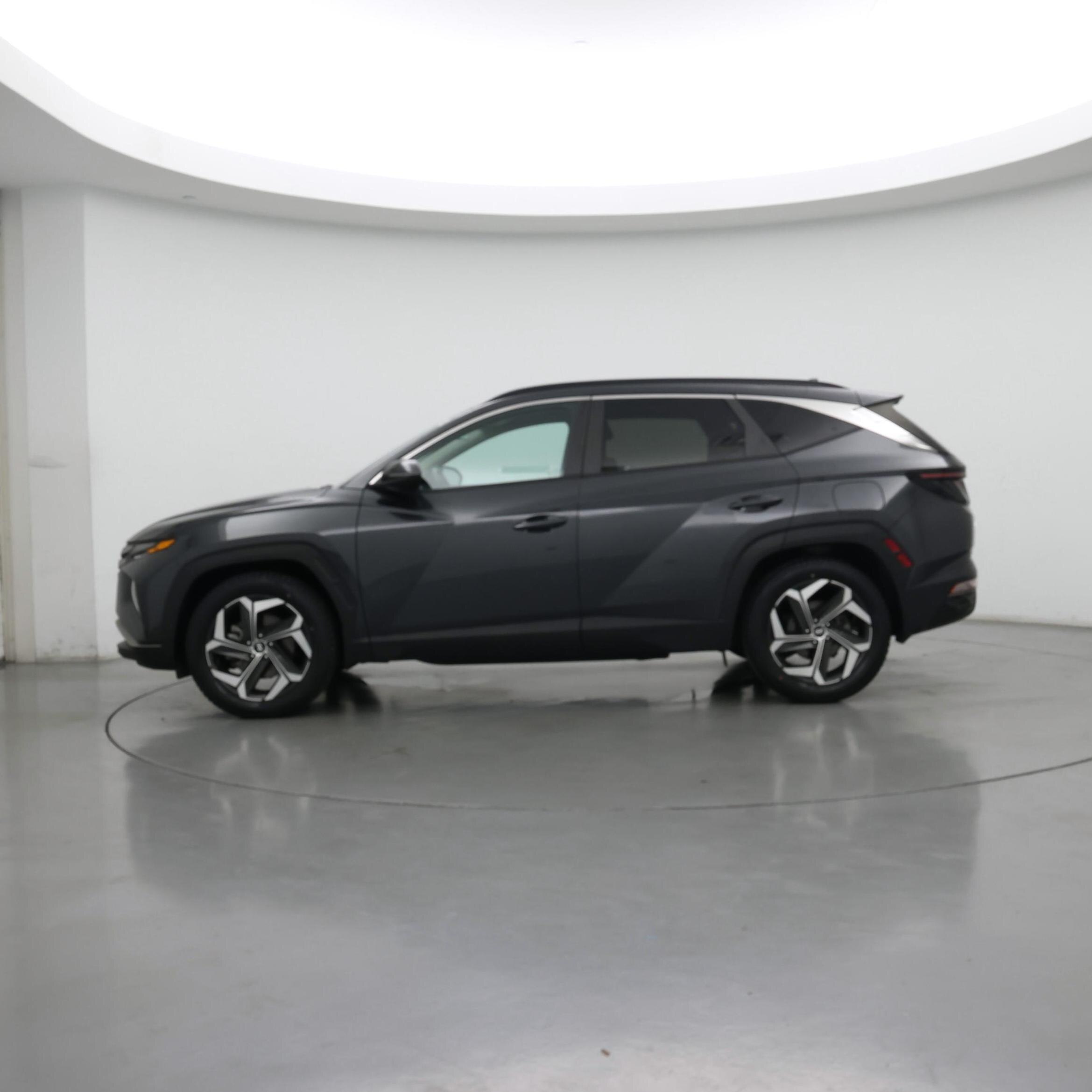Thumbnail: 2022 Hyundai Tucson - 3
